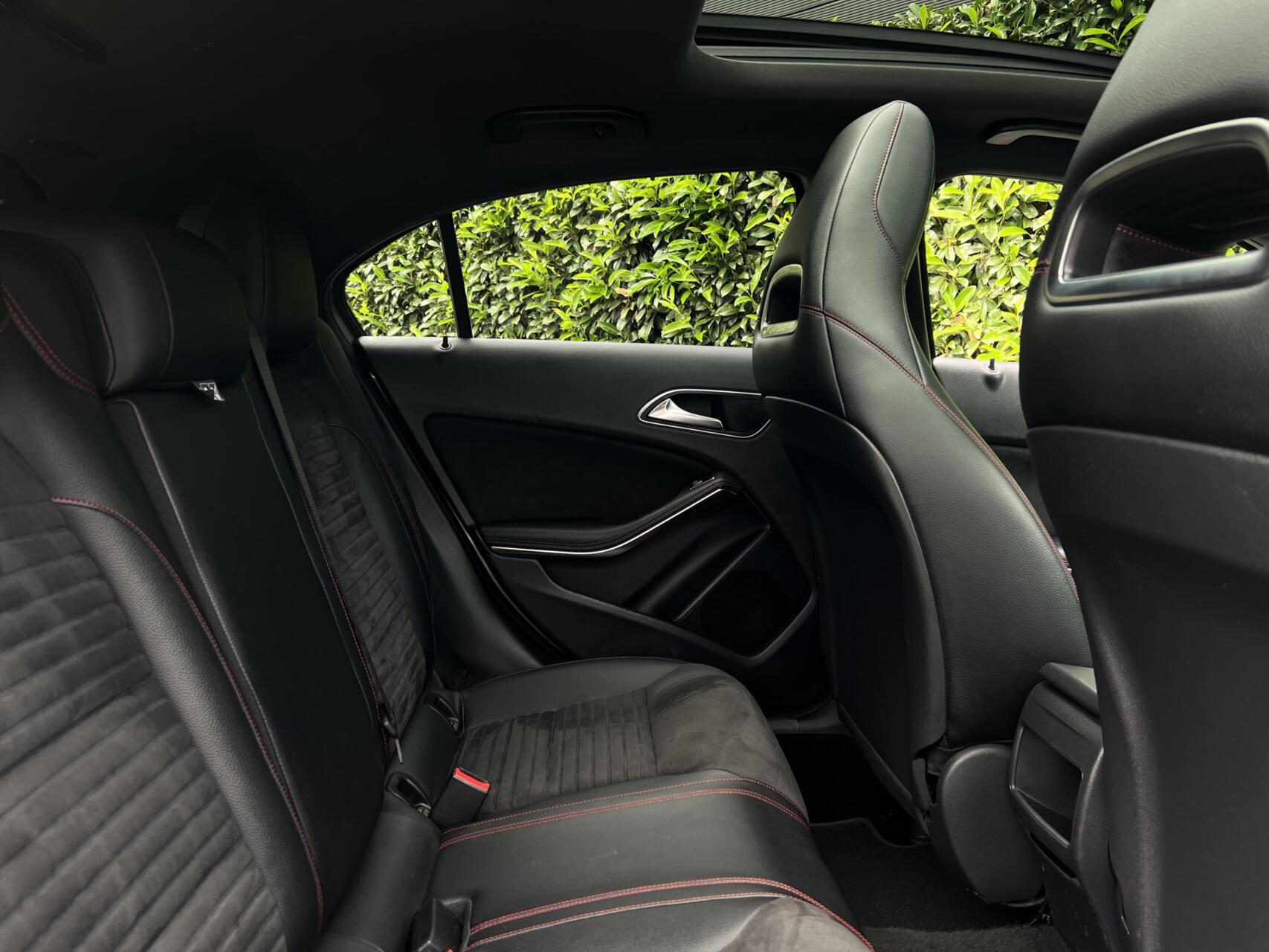 Foto van Mercedes-Benz A 180