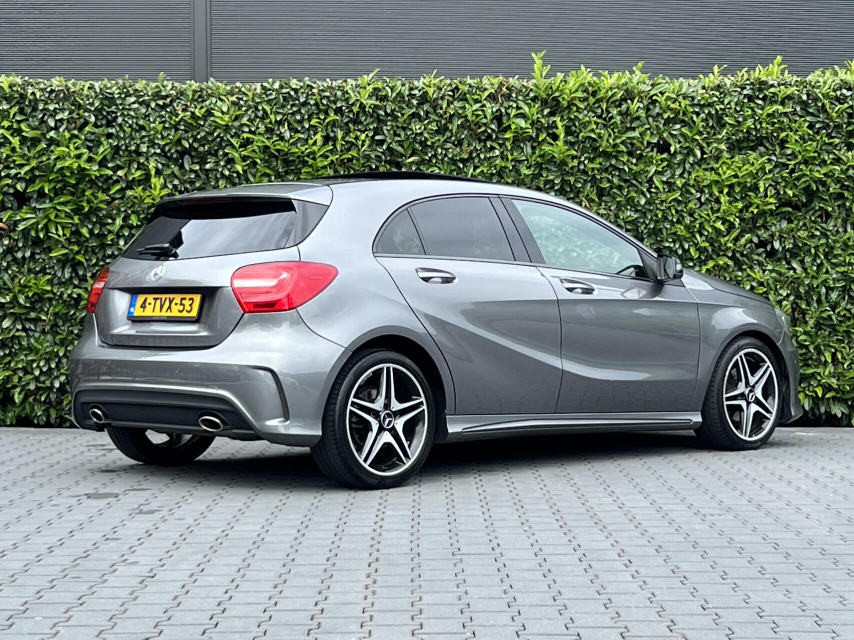 Foto van Mercedes-Benz A 180