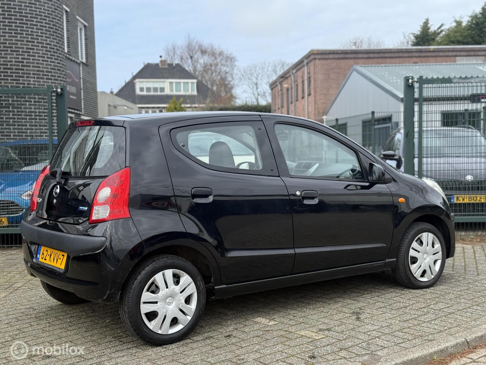 Foto van Nissan Nissan Pixo
