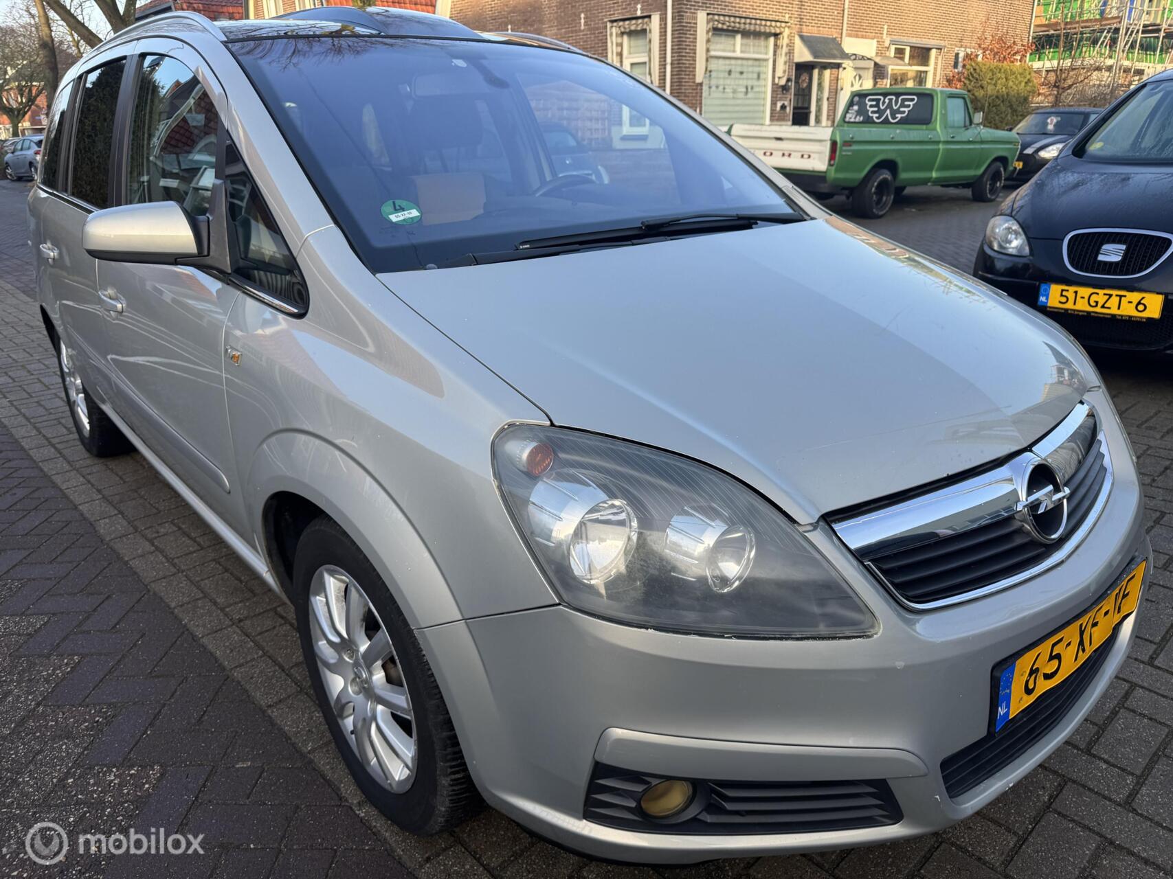 Foto van Opel Zafira