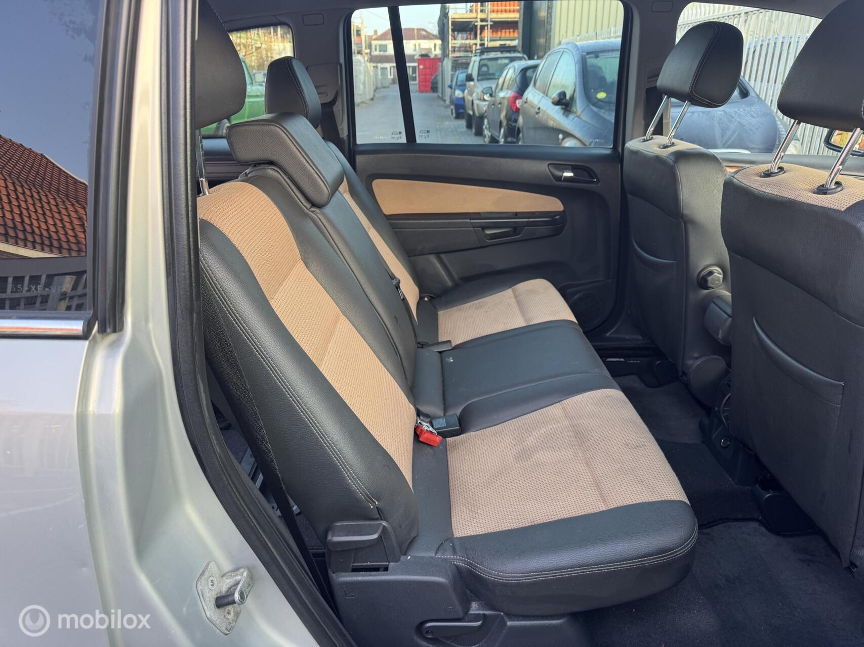 Foto van Opel Zafira