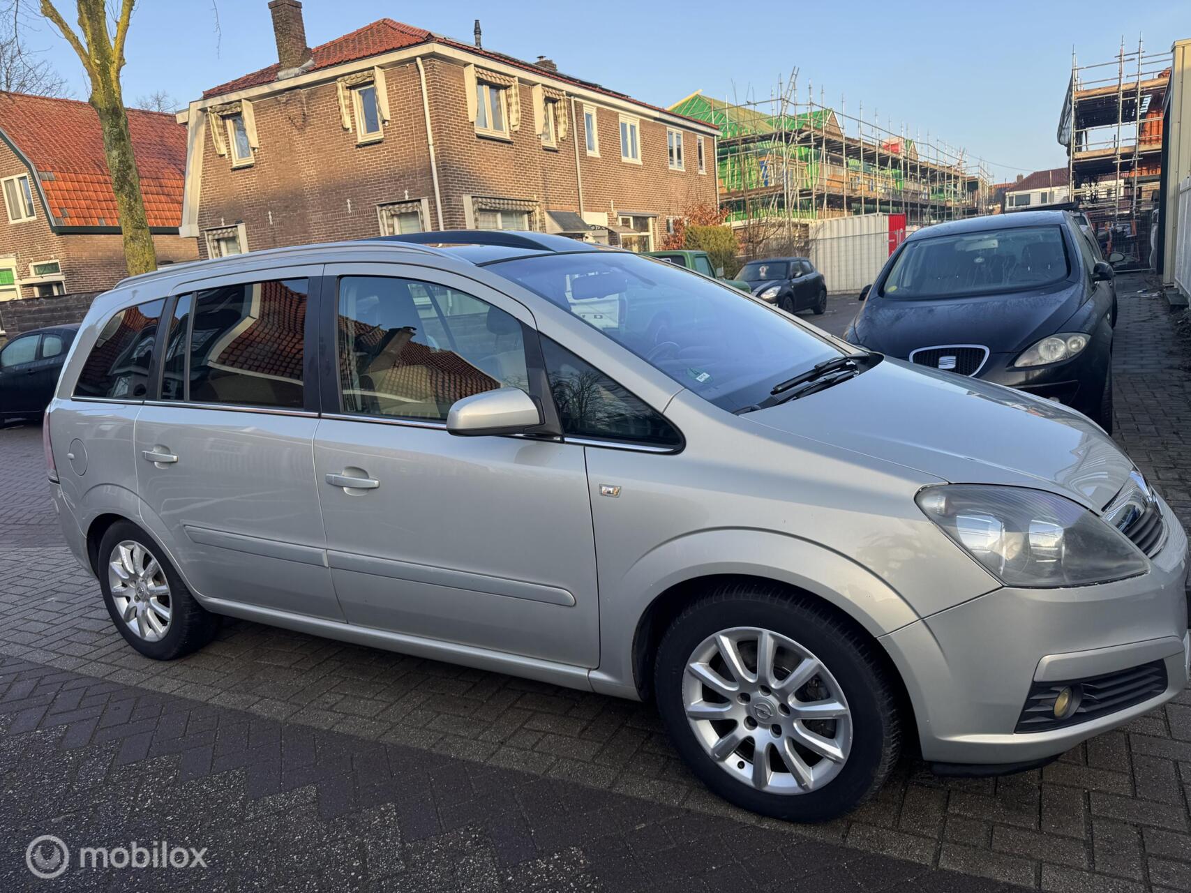 Foto van Opel Zafira