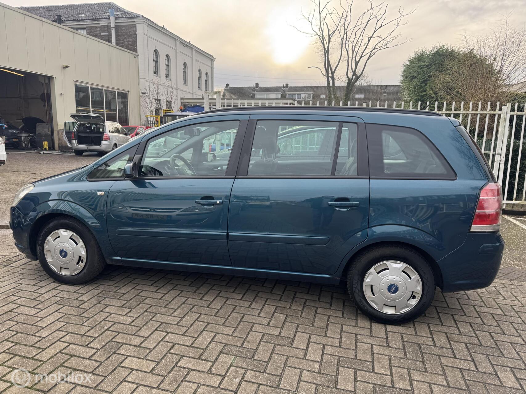 Foto van Opel Zafira