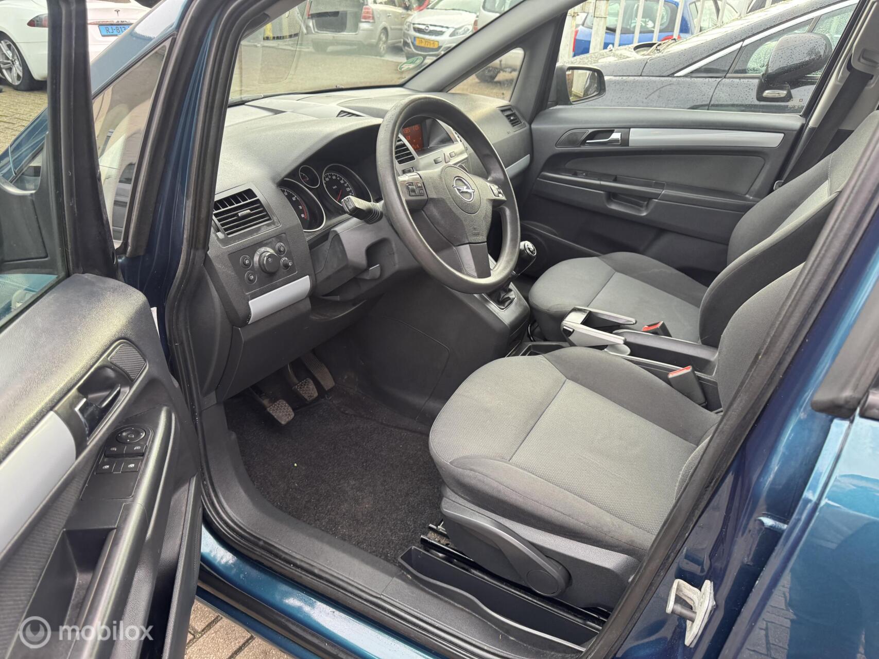 Foto van Opel Zafira