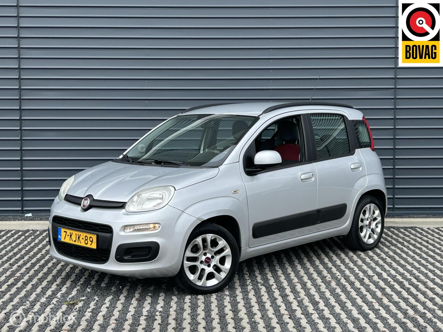 Fiat Panda 0.9 TwinAir Lounge | Automaat | 5 deurs | Zuinig 2013 - voorkant