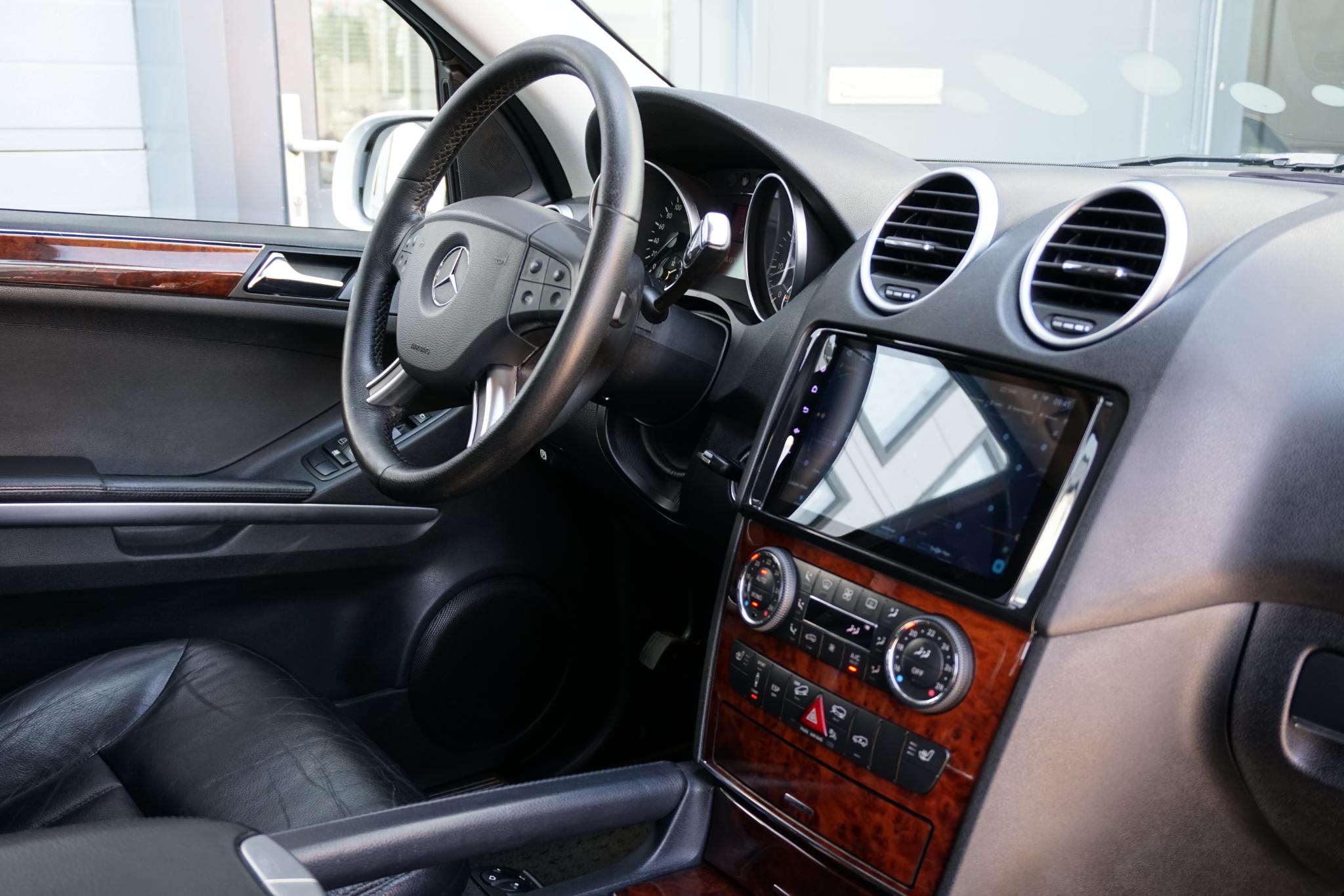 Foto van Mercedes-Benz ML 500