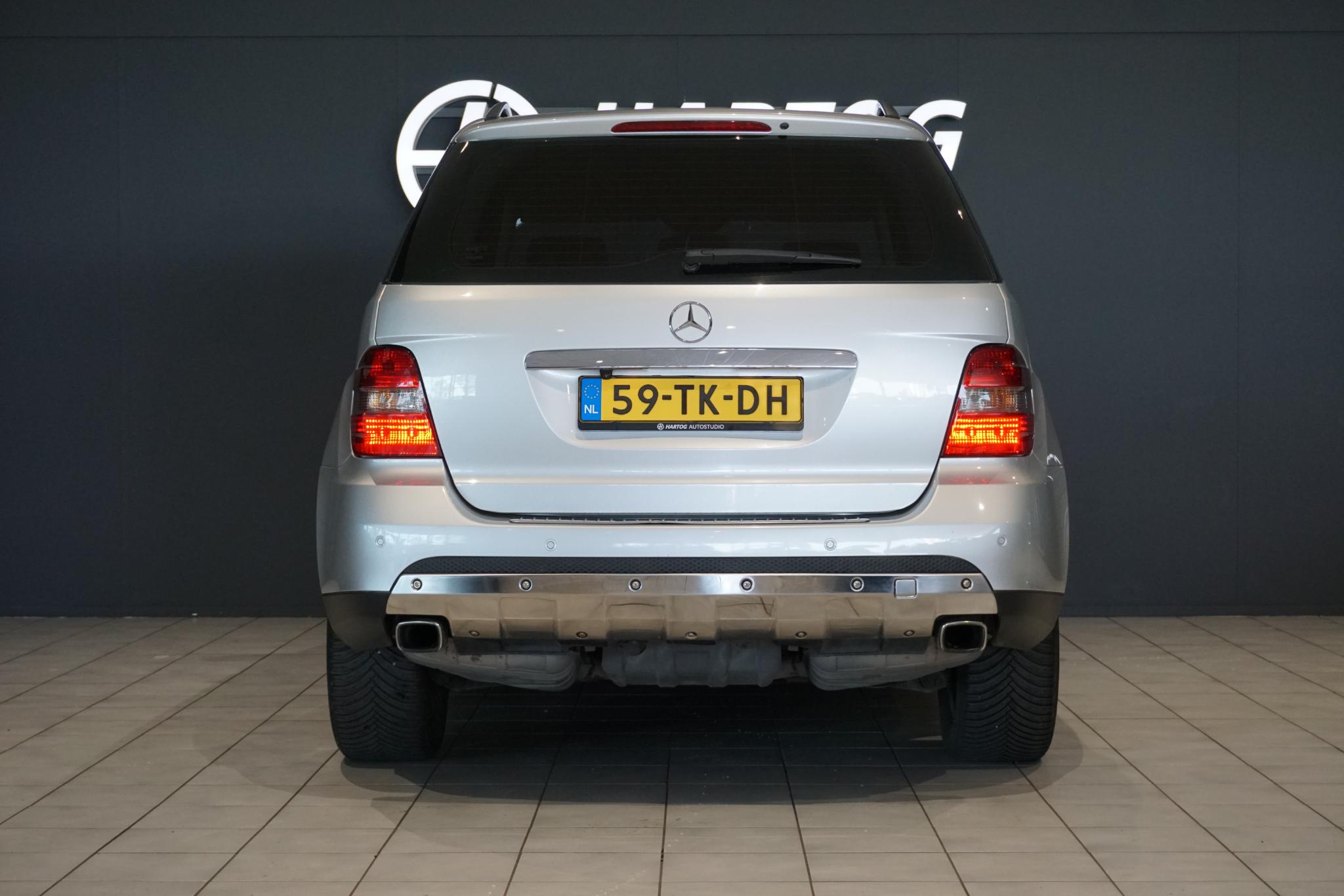 Foto van Mercedes-Benz ML 500