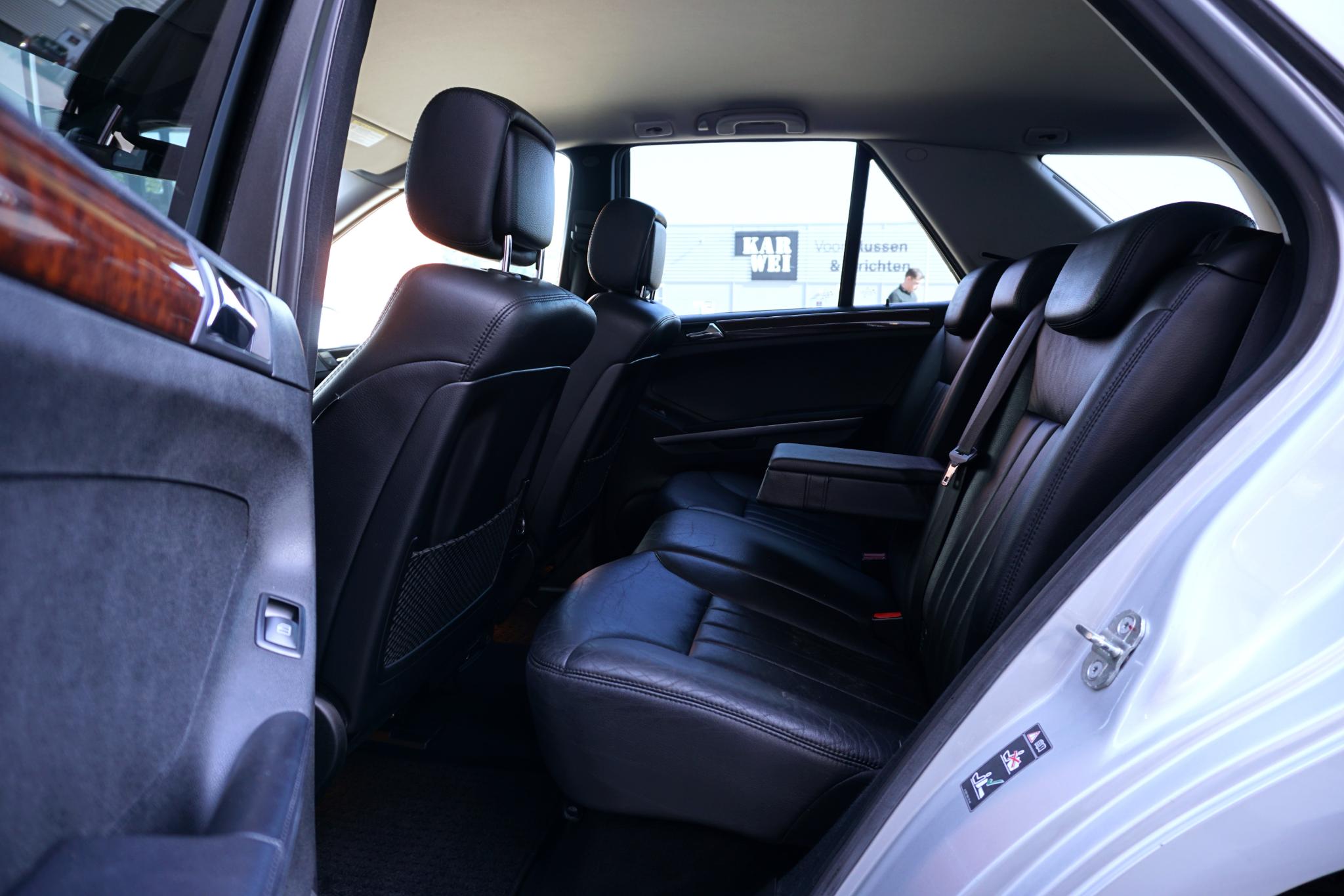 Foto van Mercedes-Benz ML 500