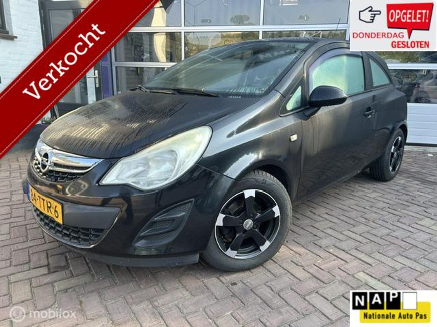 Opel Corsa 1.3 CDTi EcoFlex S/S Cosmo * AIRCO * 2012 - voorkant