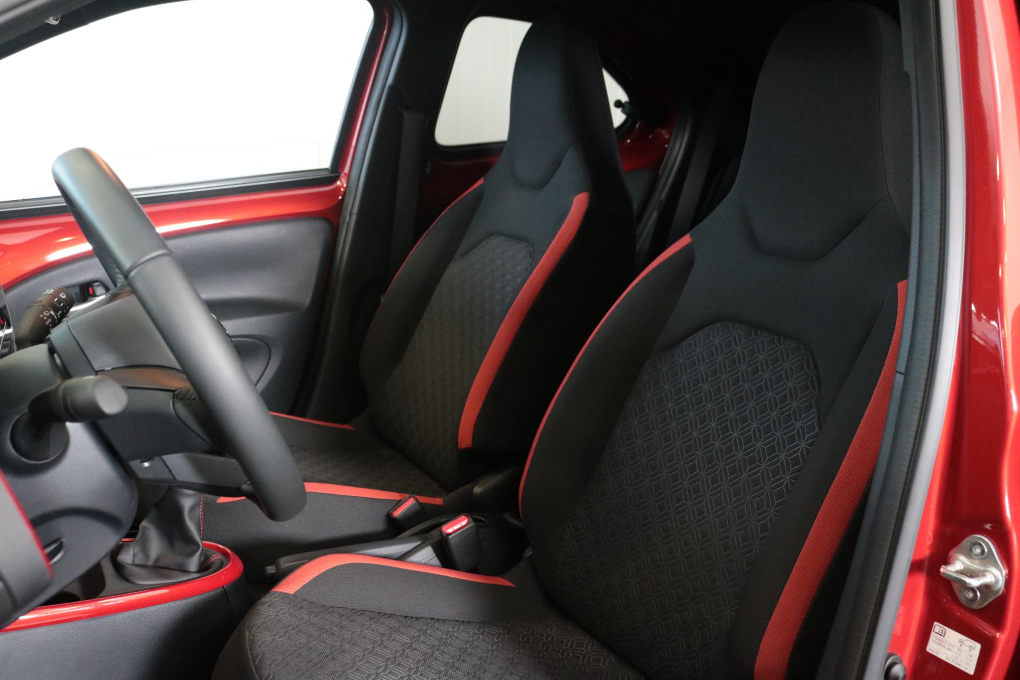 Foto van Toyota Toyota Aygo X