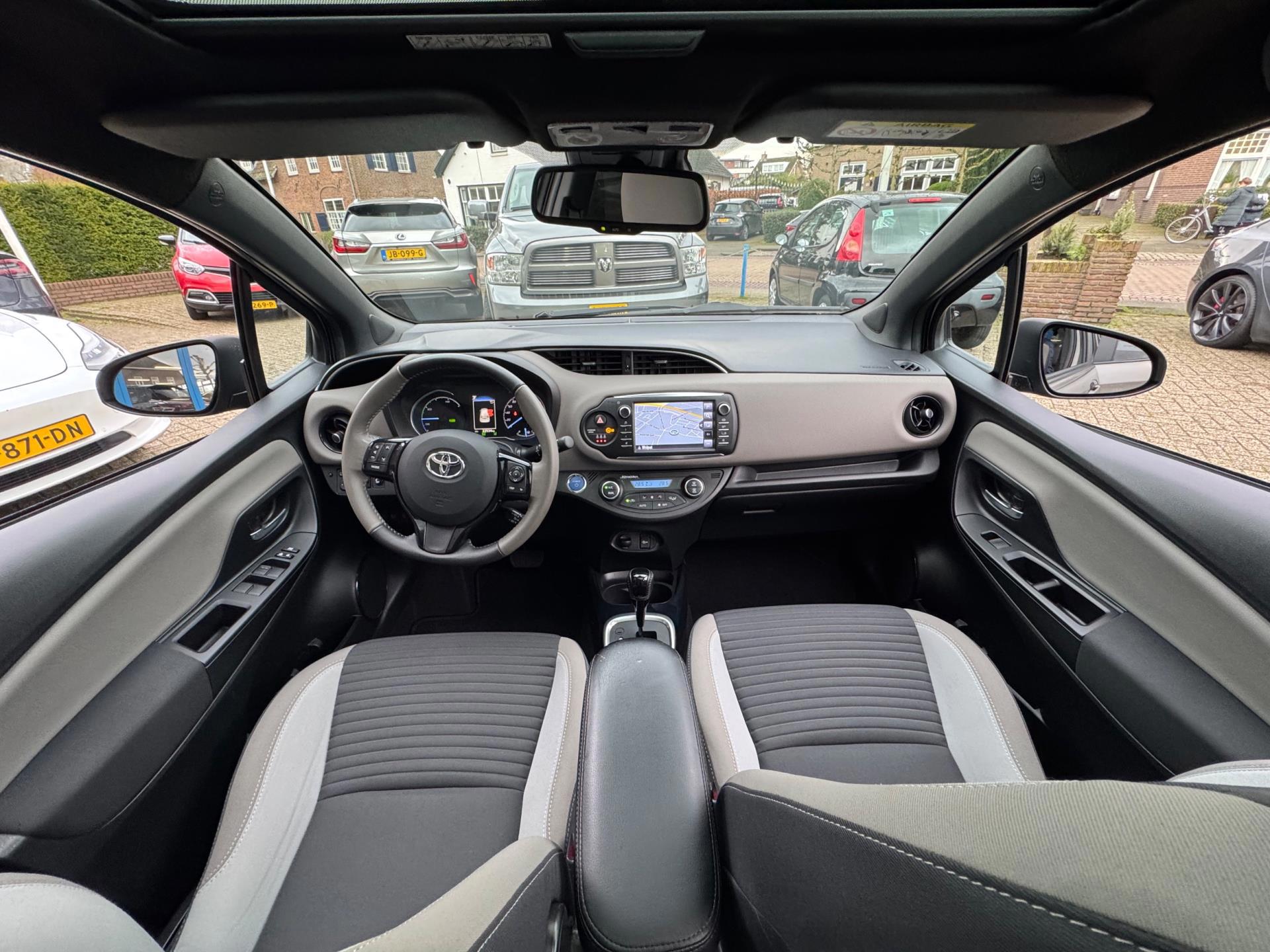 Foto van Toyota Toyota Yaris Hybrid