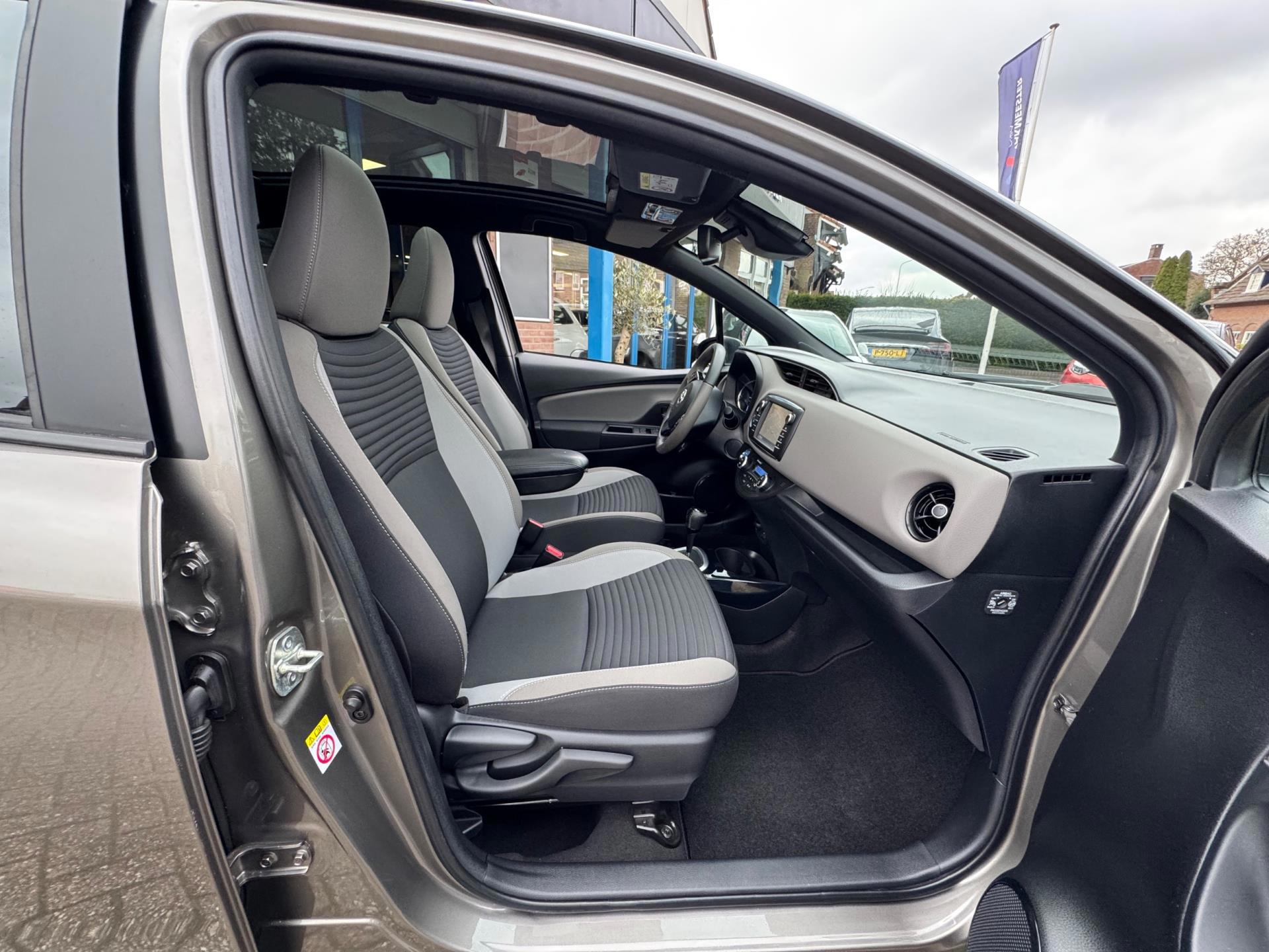 Foto van Toyota Toyota Yaris Hybrid