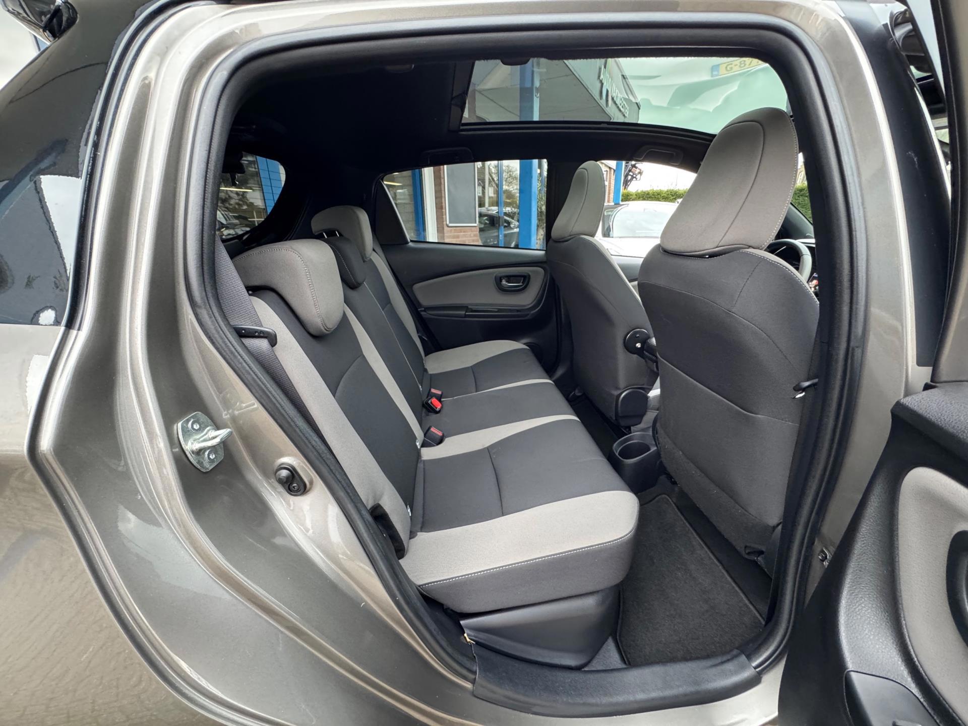 Foto van Toyota Toyota Yaris Hybrid
