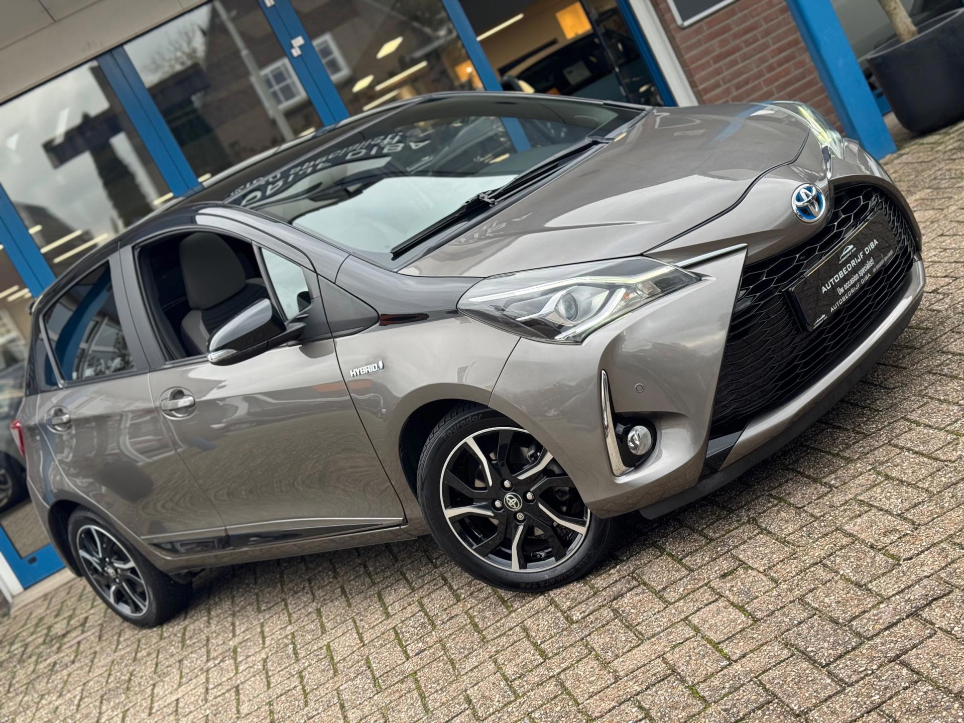 Foto van Toyota Toyota Yaris Hybrid