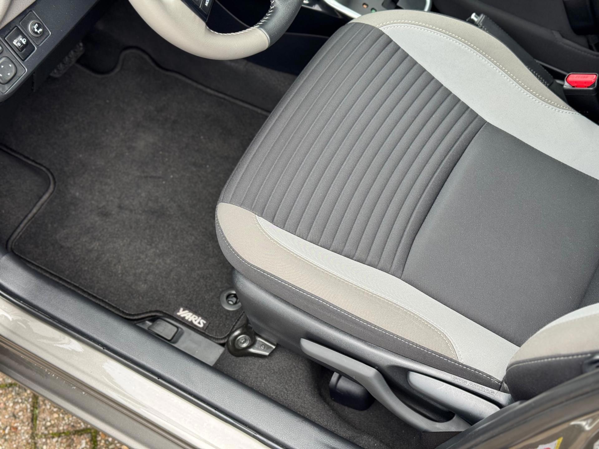 Foto van Toyota Toyota Yaris Hybrid