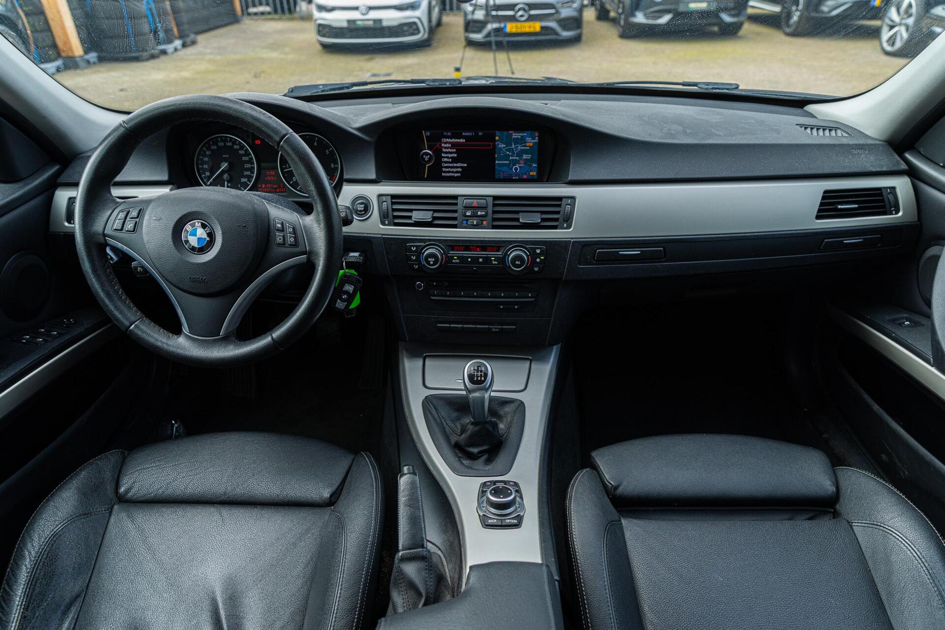 Foto van BMW 318i