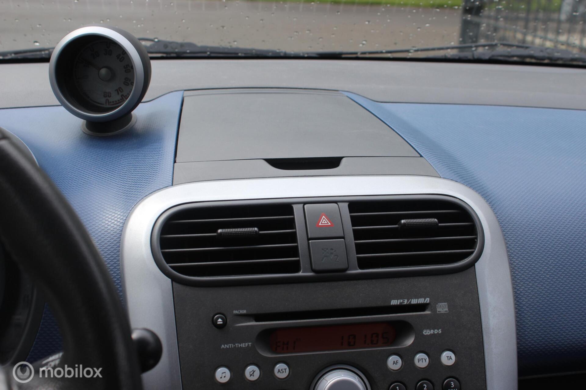 Foto van Opel Agila