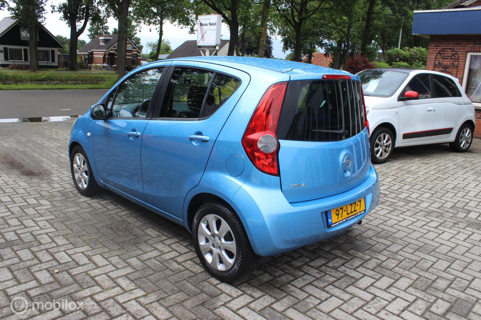 Foto van Opel Agila