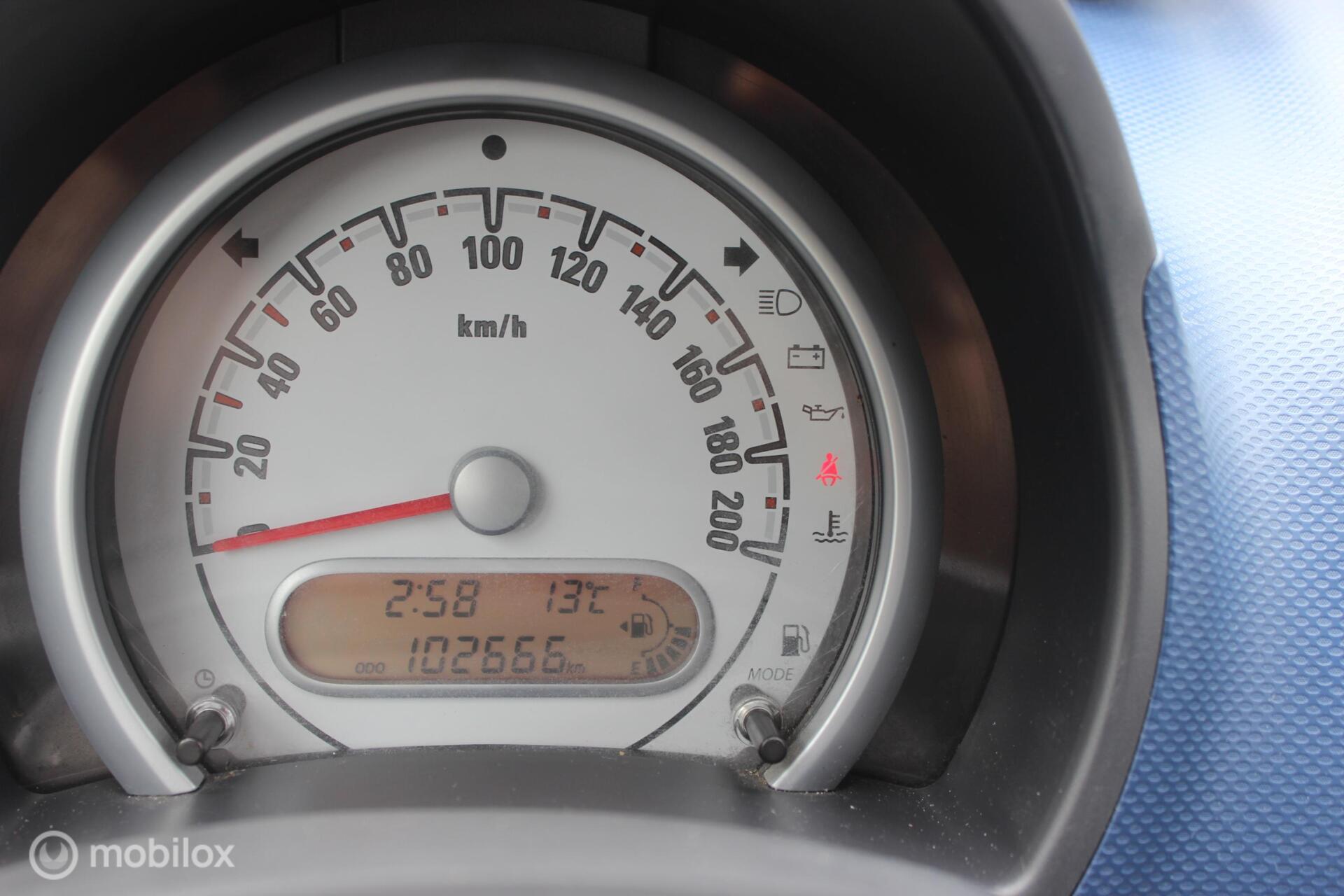 Foto van Opel Agila