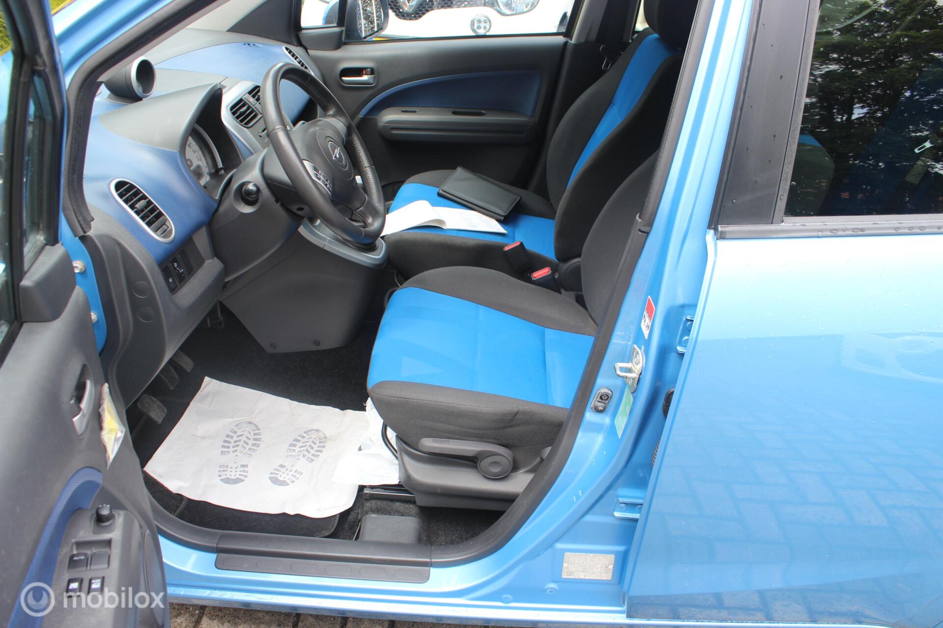 Foto van Opel Agila