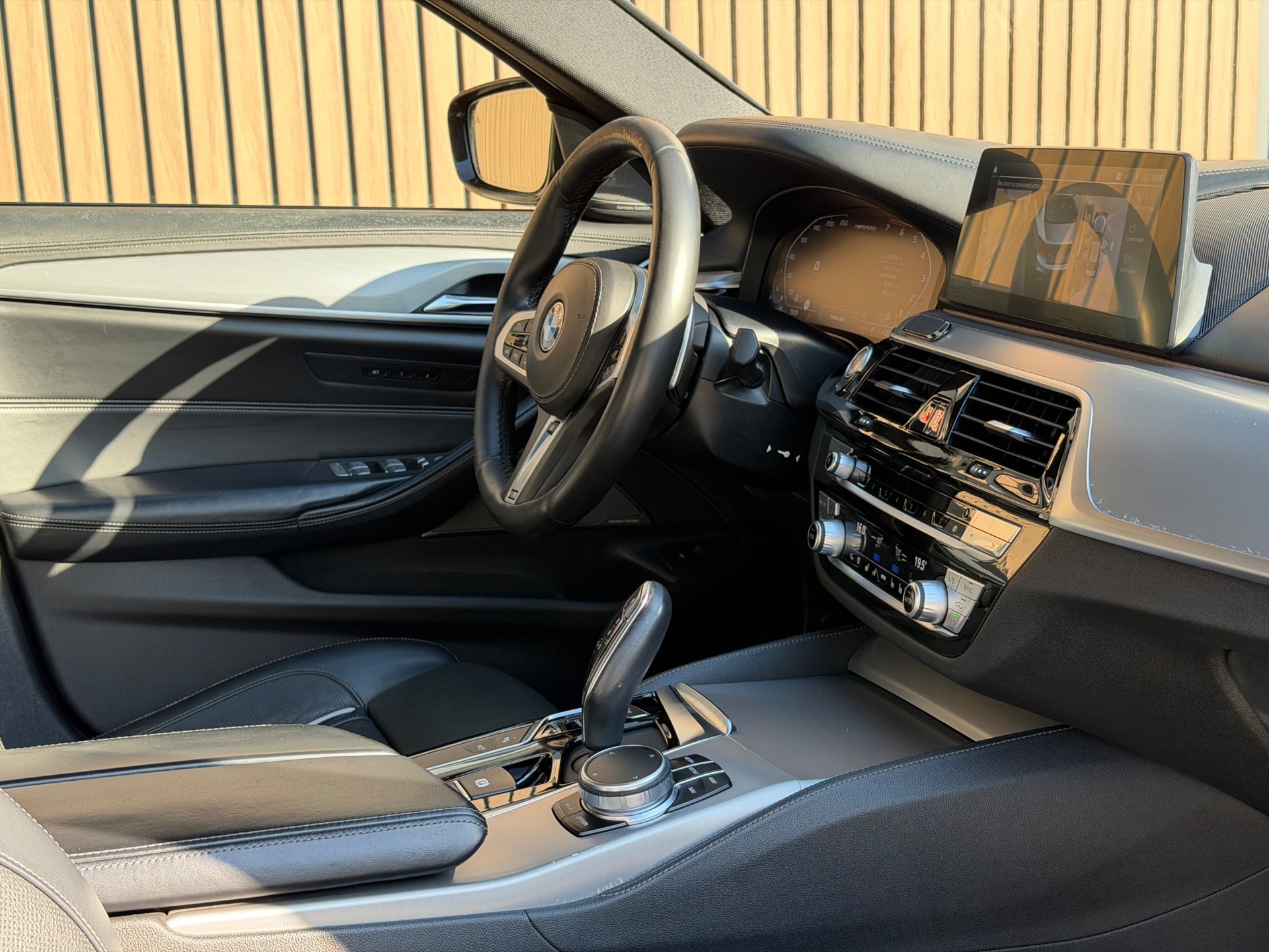 Foto van BMW M550i xDrive