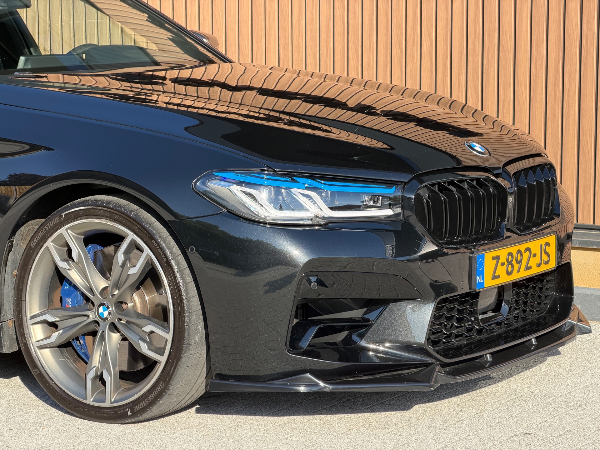 Foto van BMW M550i xDrive