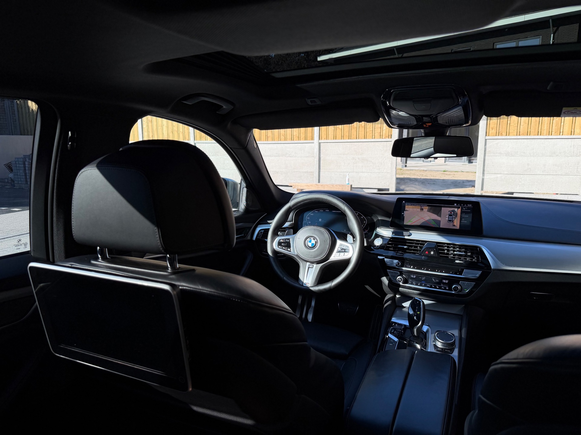 Foto van BMW M550i xDrive