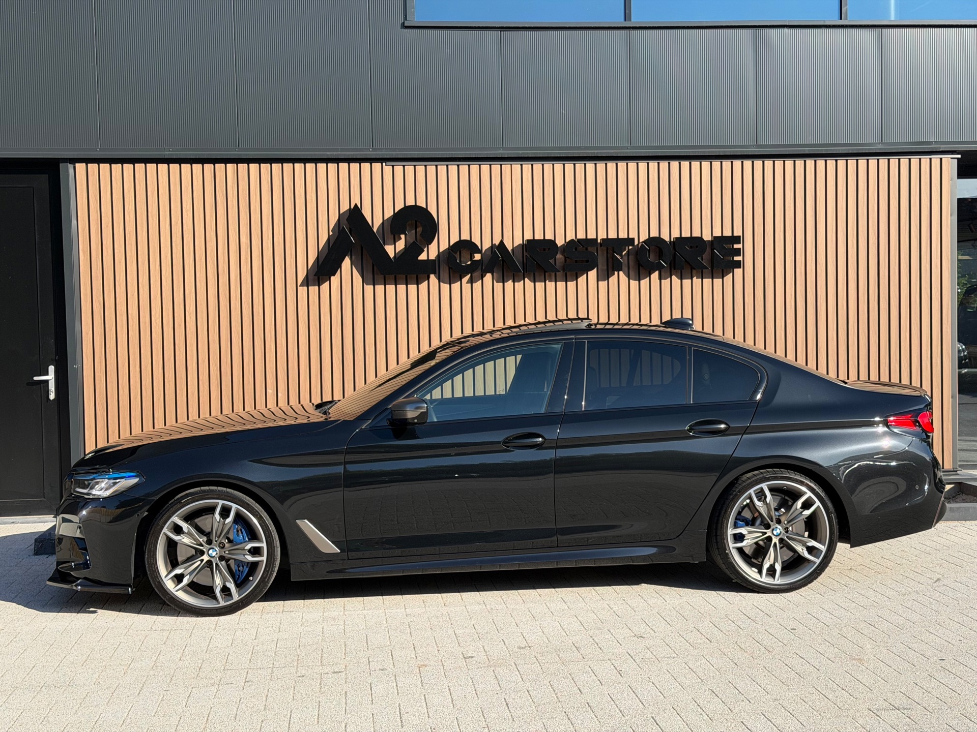 Foto van BMW M550i xDrive