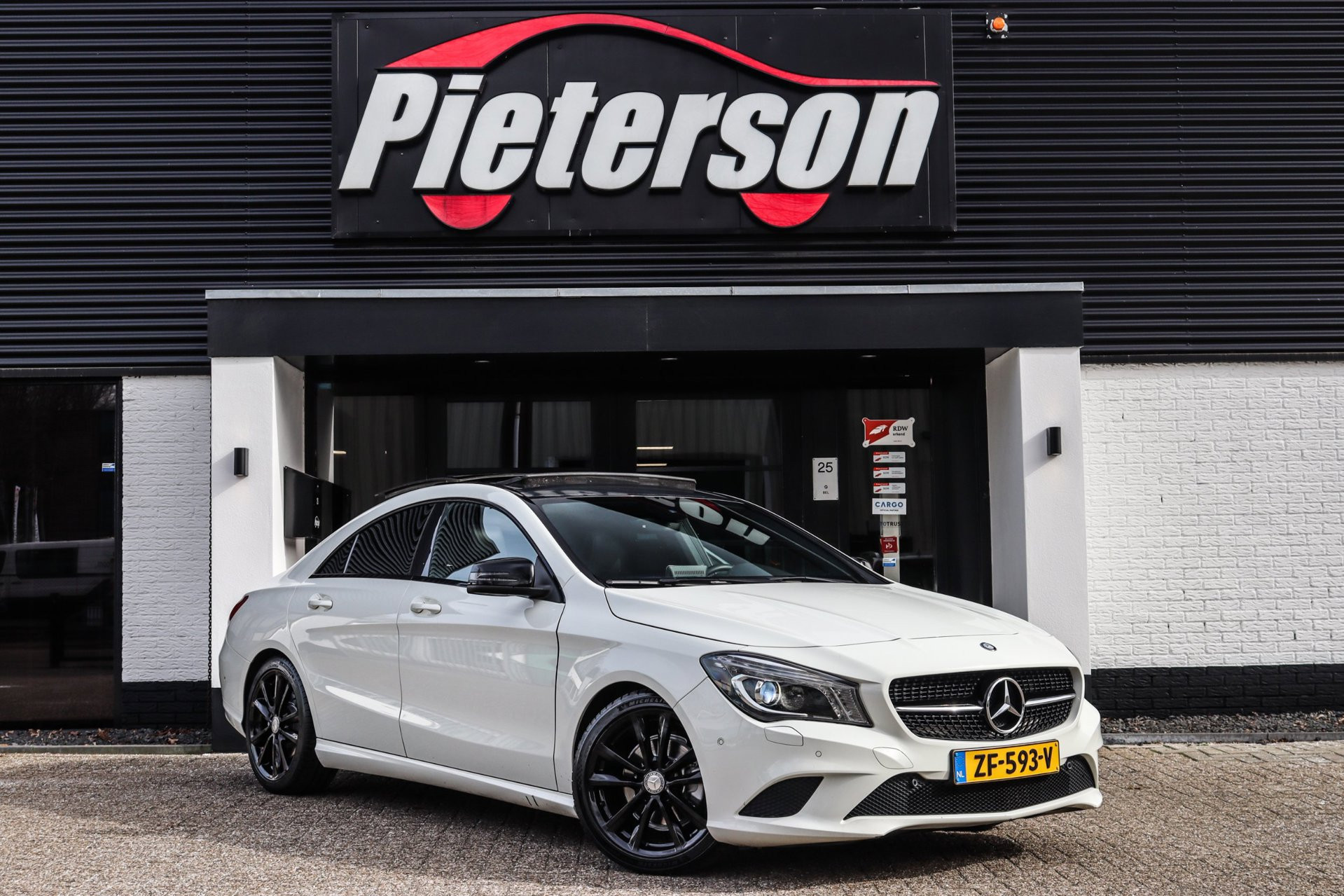 Mercedes-Benz Cla 220 CDI 4Matic 220 CDI 4MATIC EXPORT BTW DEALER OH 2015 - voorkant