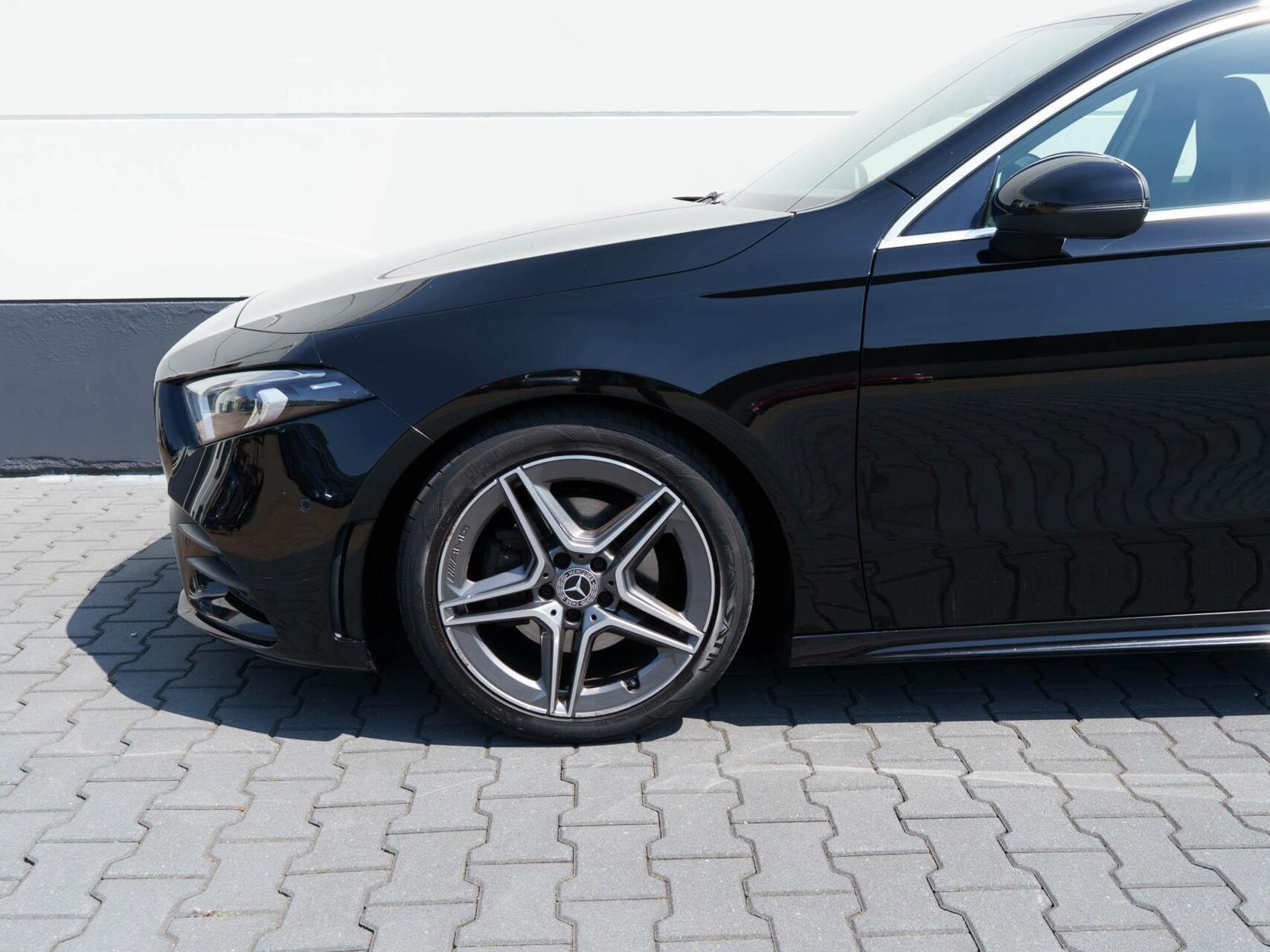 Foto van Mercedes-Benz A 180