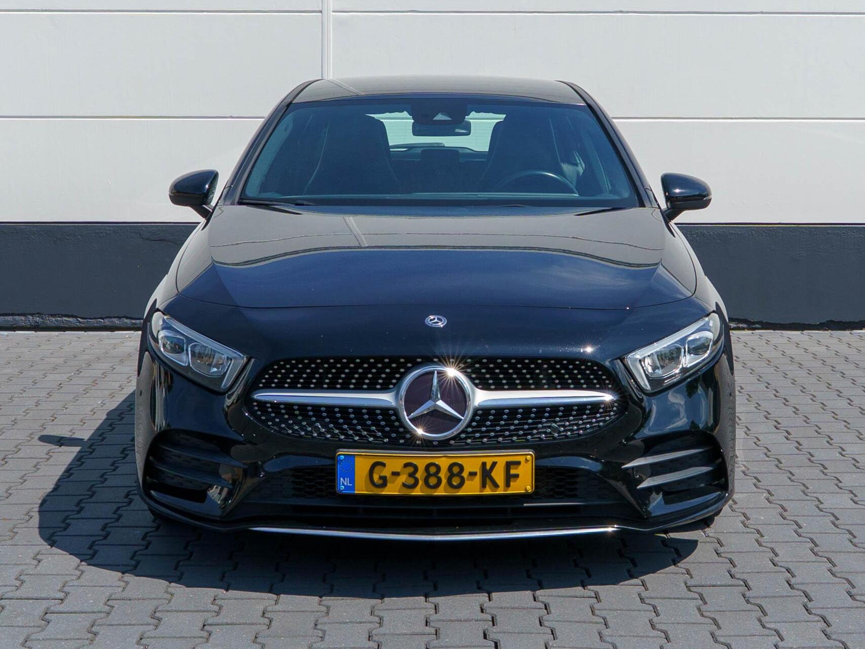 Foto van Mercedes-Benz A 180