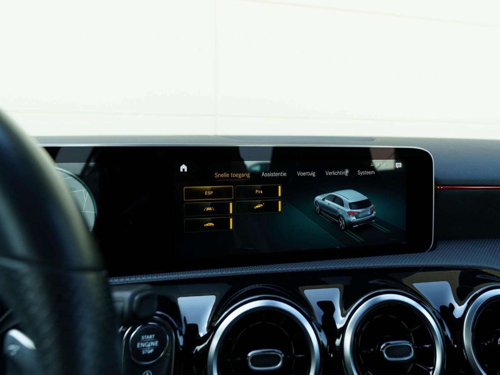 Foto van Mercedes-Benz A 180