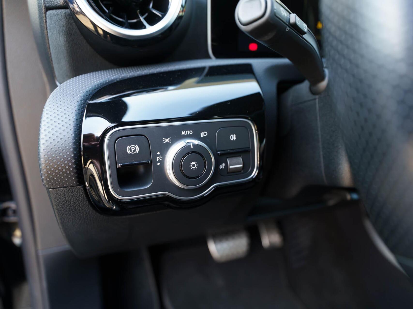 Foto van Mercedes-Benz A 180