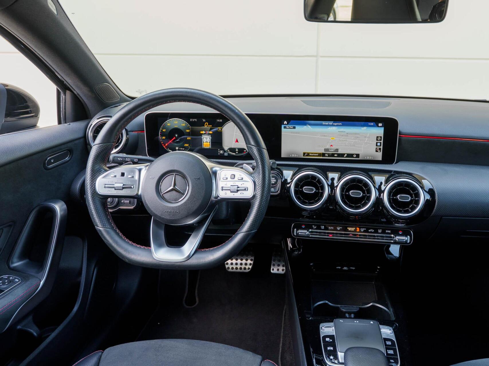 Foto van Mercedes-Benz A 180