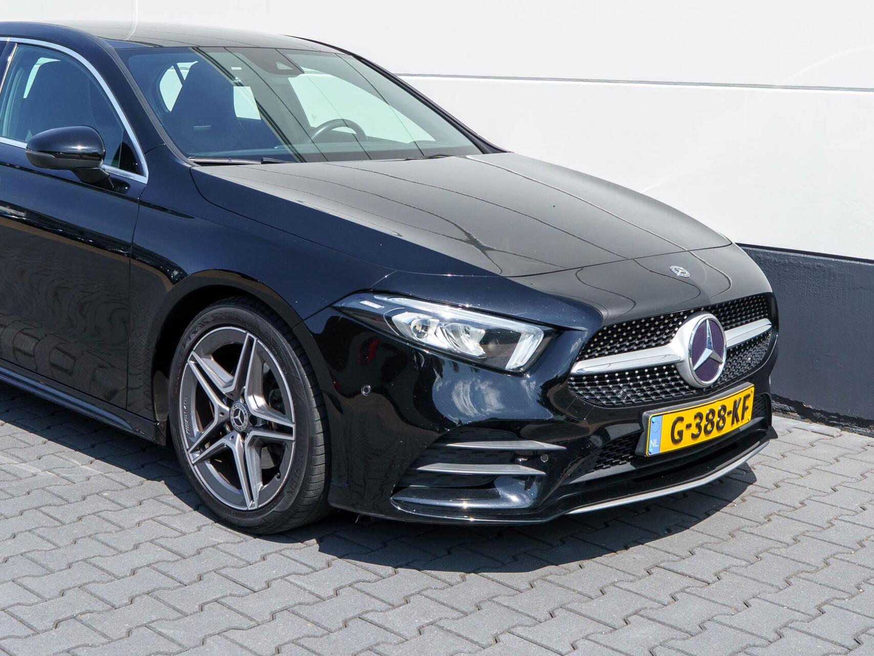 Foto van Mercedes-Benz A 180