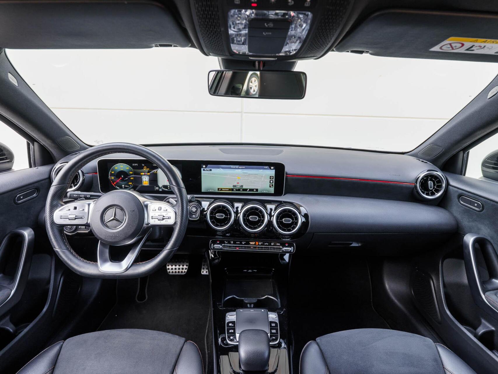 Foto van Mercedes-Benz A 180