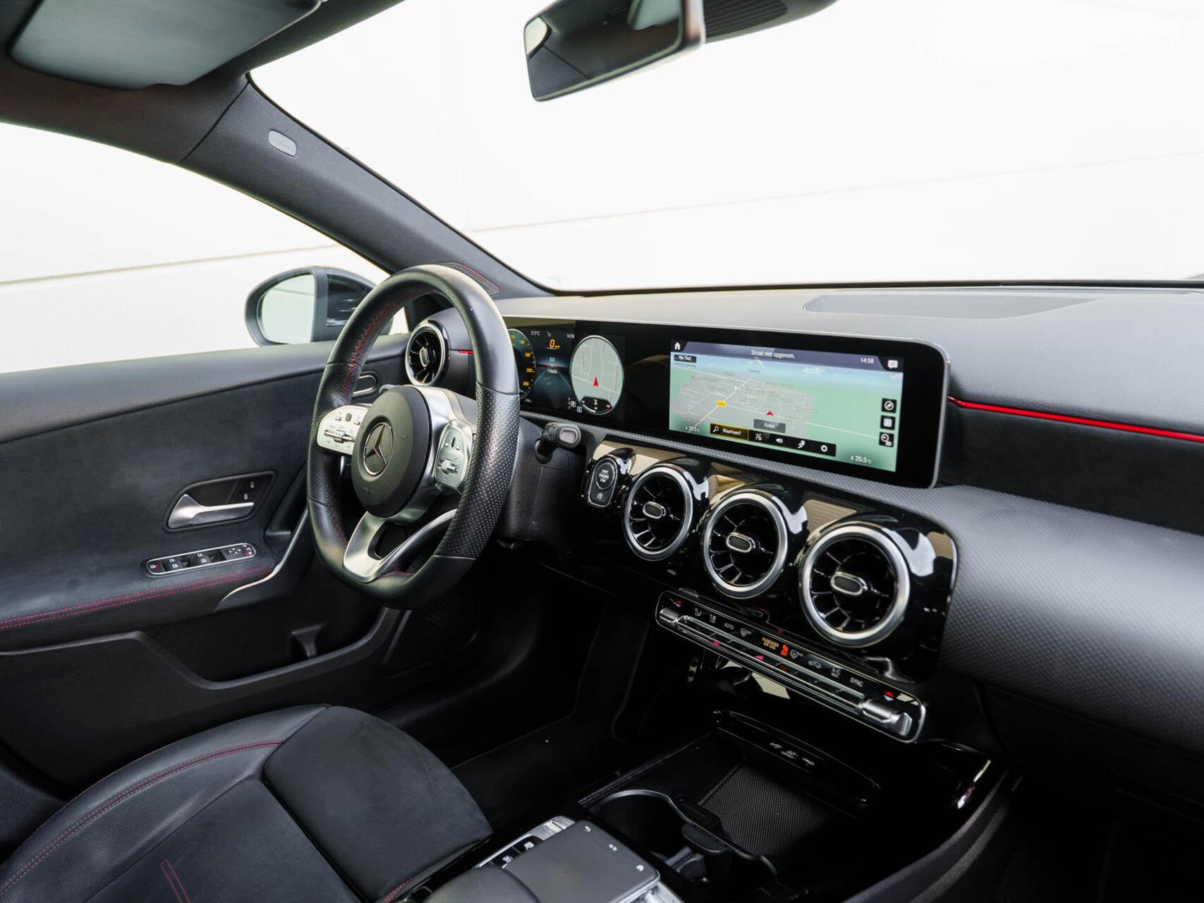 Foto van Mercedes-Benz A 180