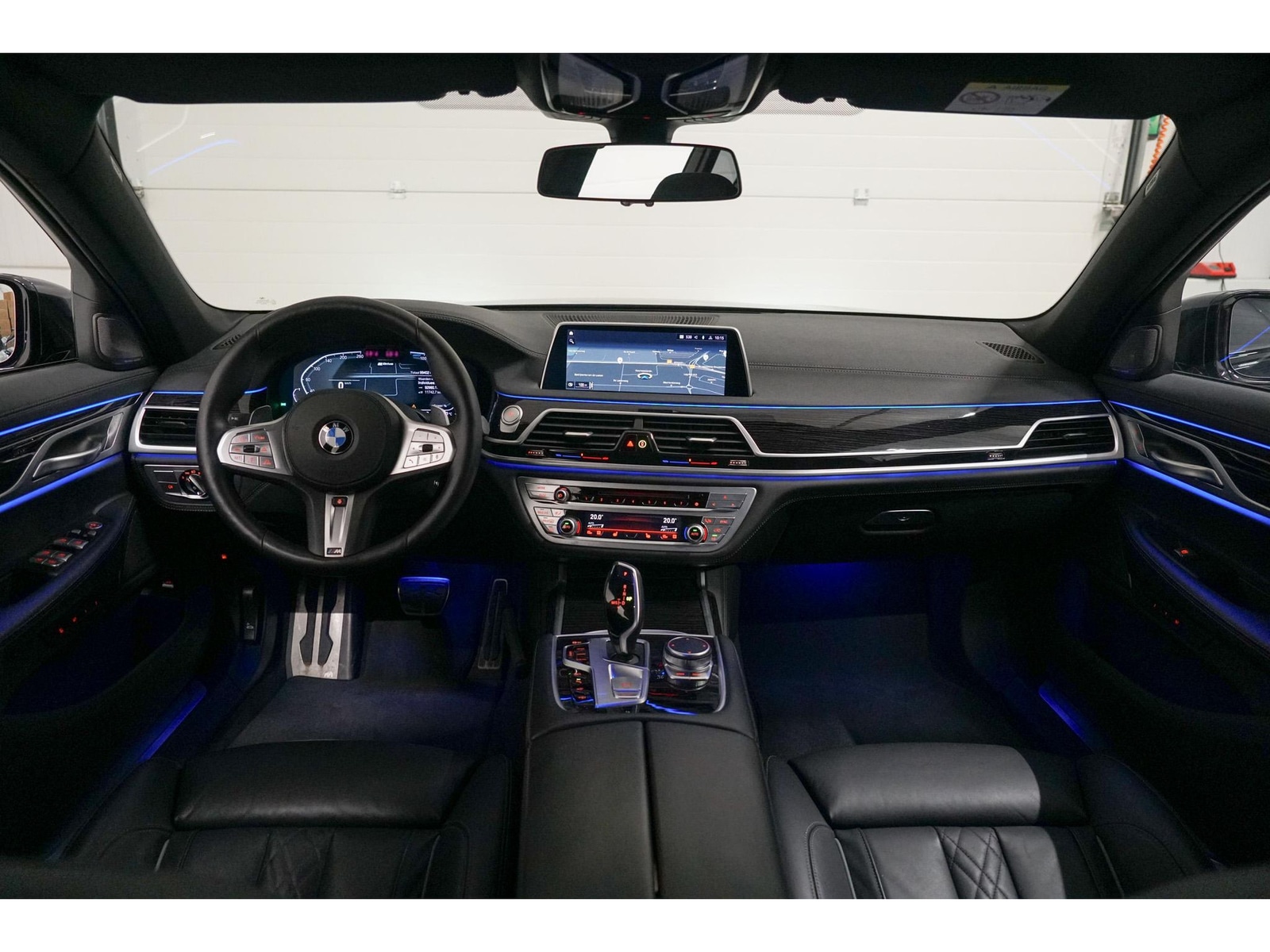 Foto van BMW 745e