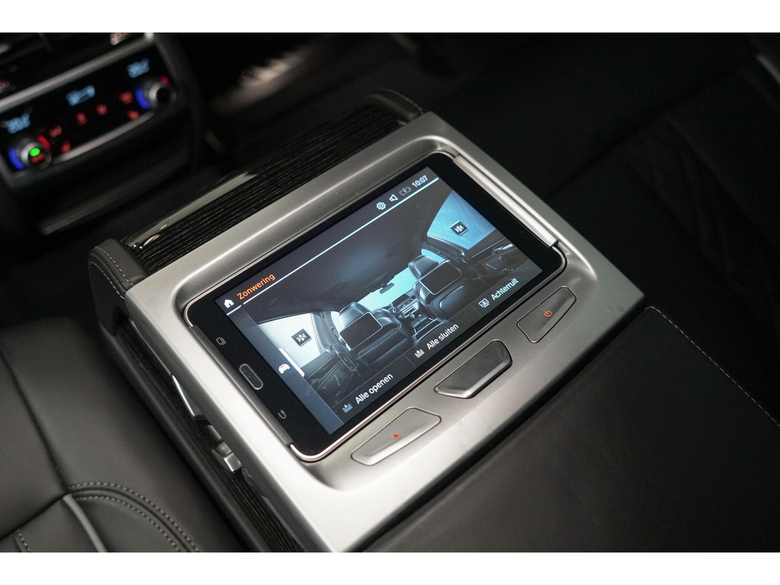 Foto van BMW 745e