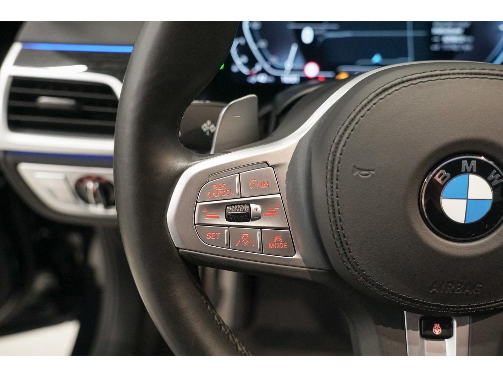 Foto van BMW 745e