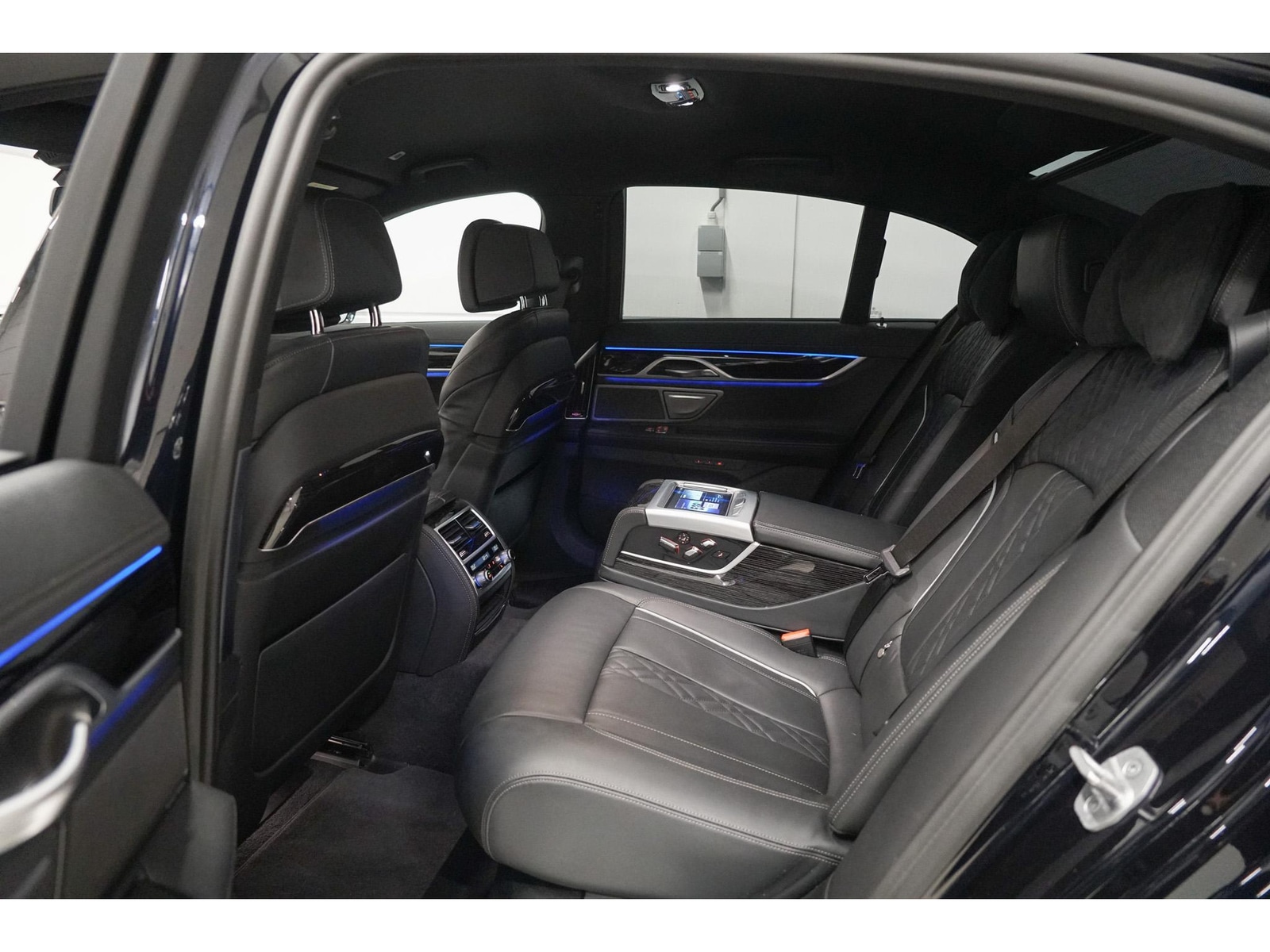 Foto van BMW 745e