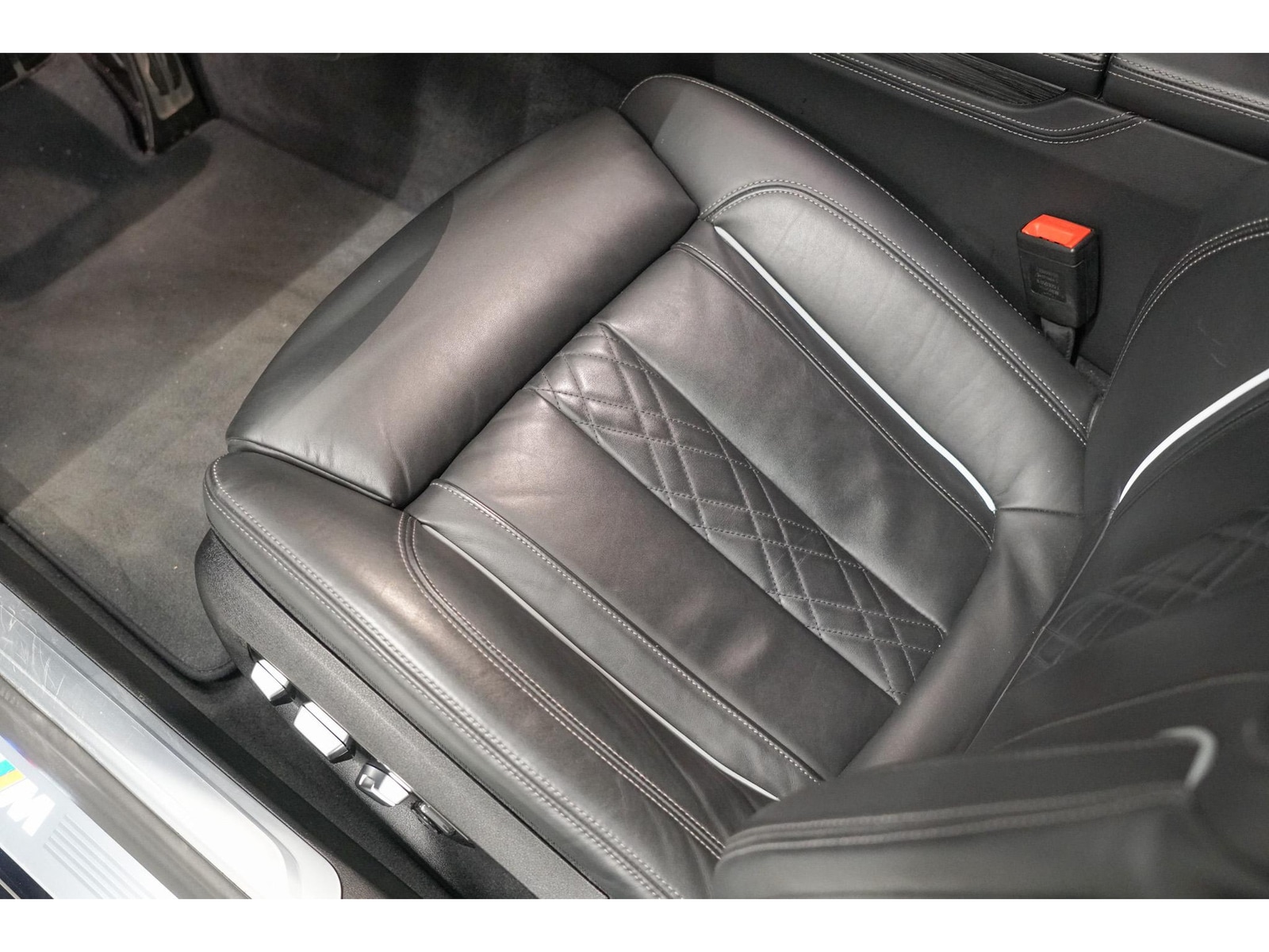 Foto van BMW 745e
