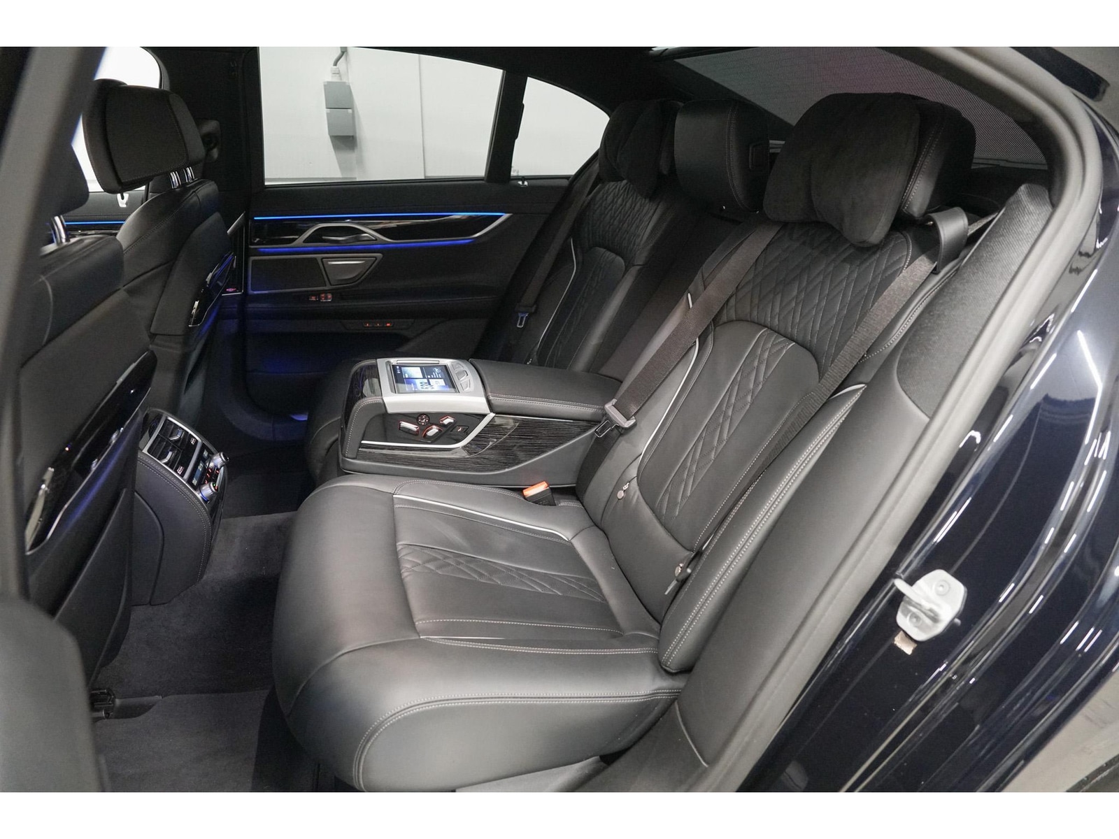 Foto van BMW 745e