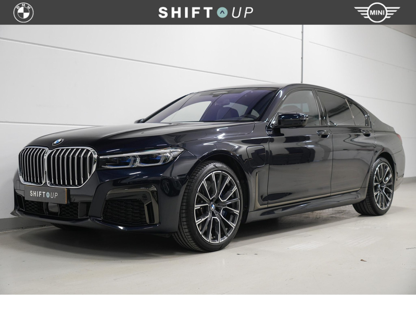 BMW 745e 745e M-Sport | CoPilot | Harman Kardon | Softclose 2020 - voorkant