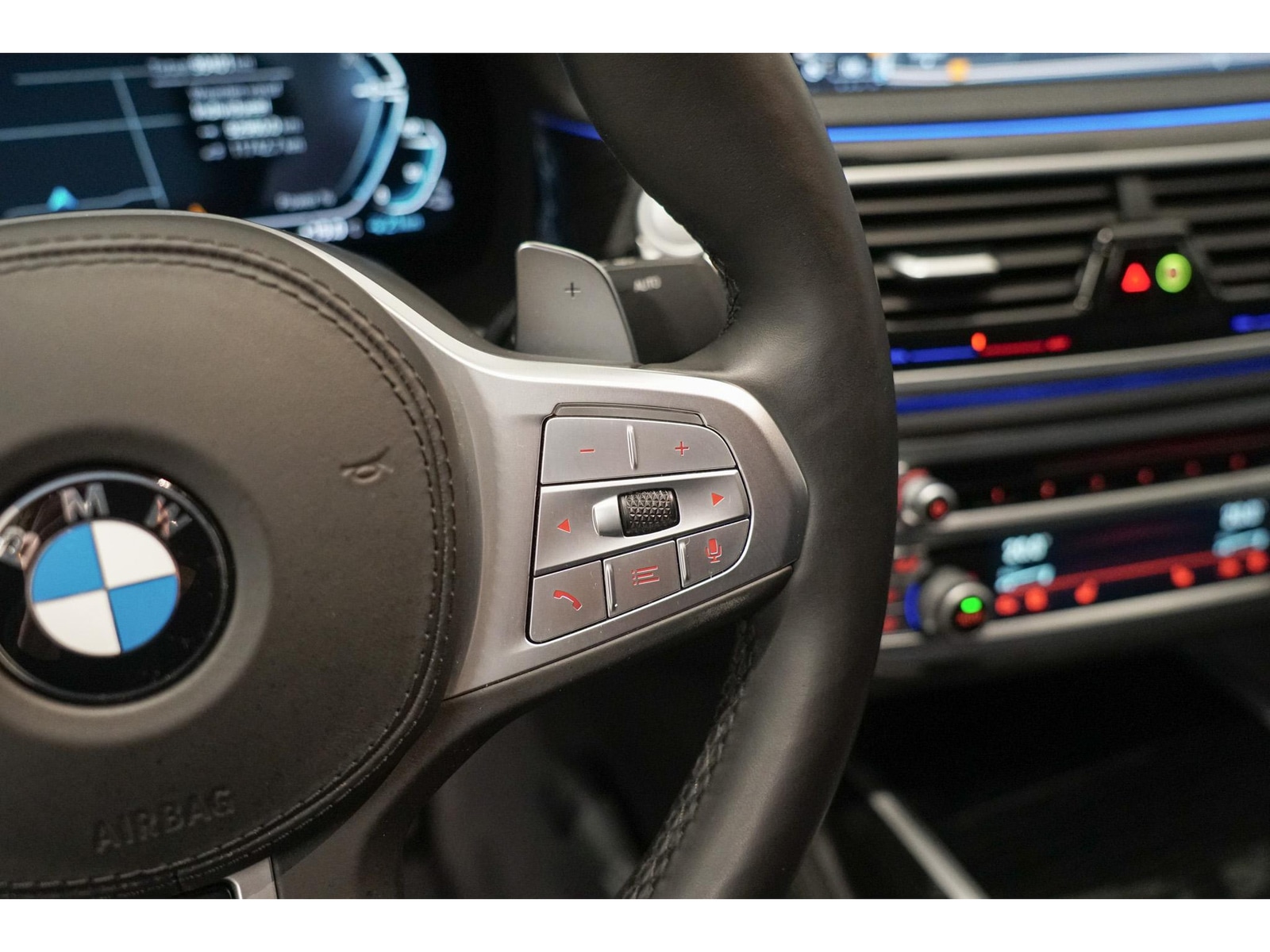 Foto van BMW 745e