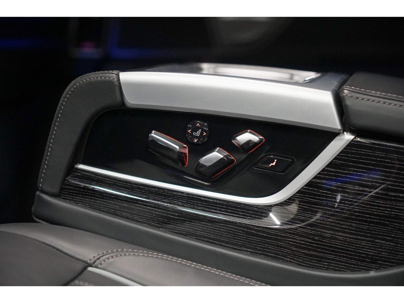 Foto van BMW 745e