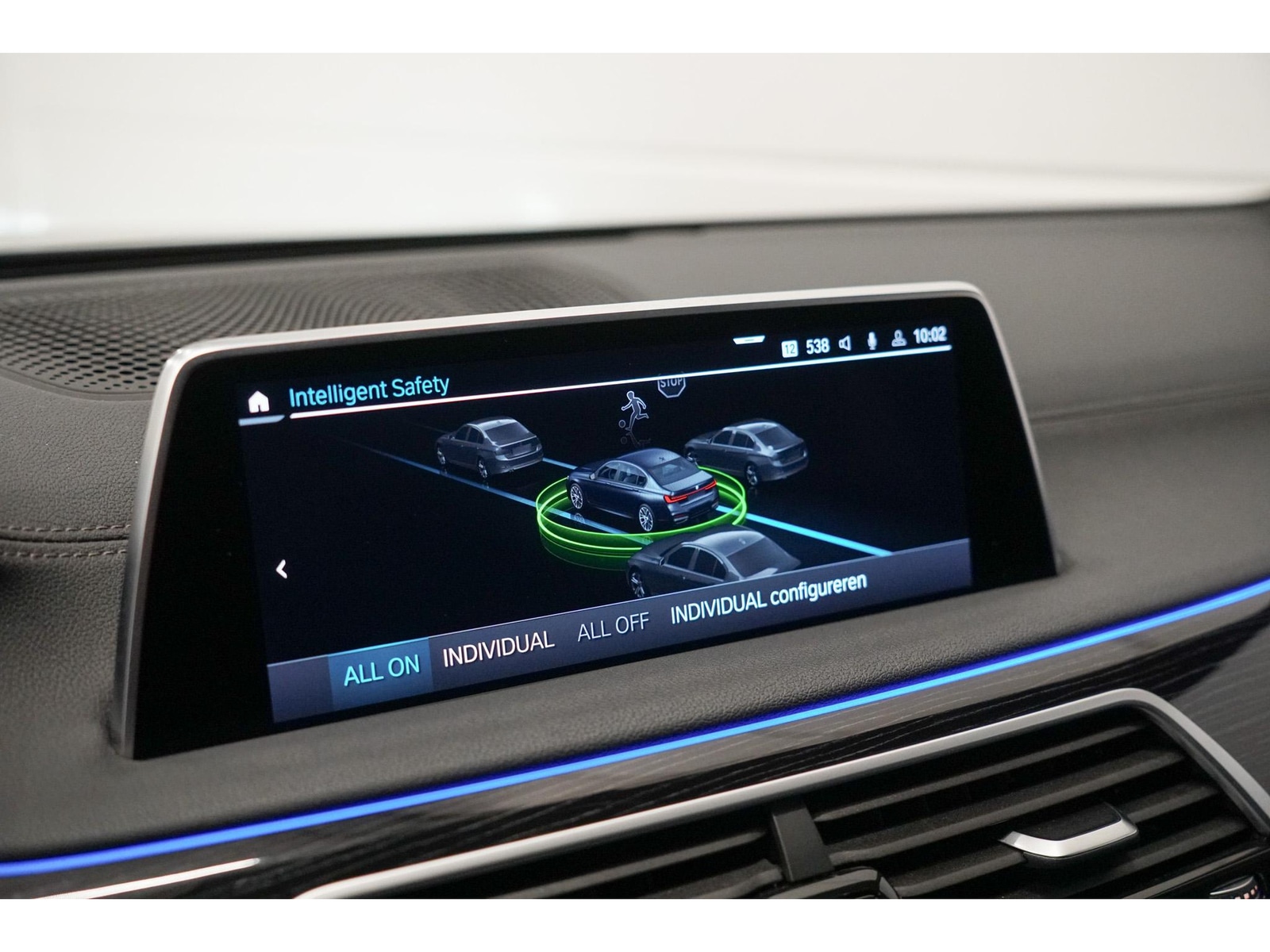 Foto van BMW 745e