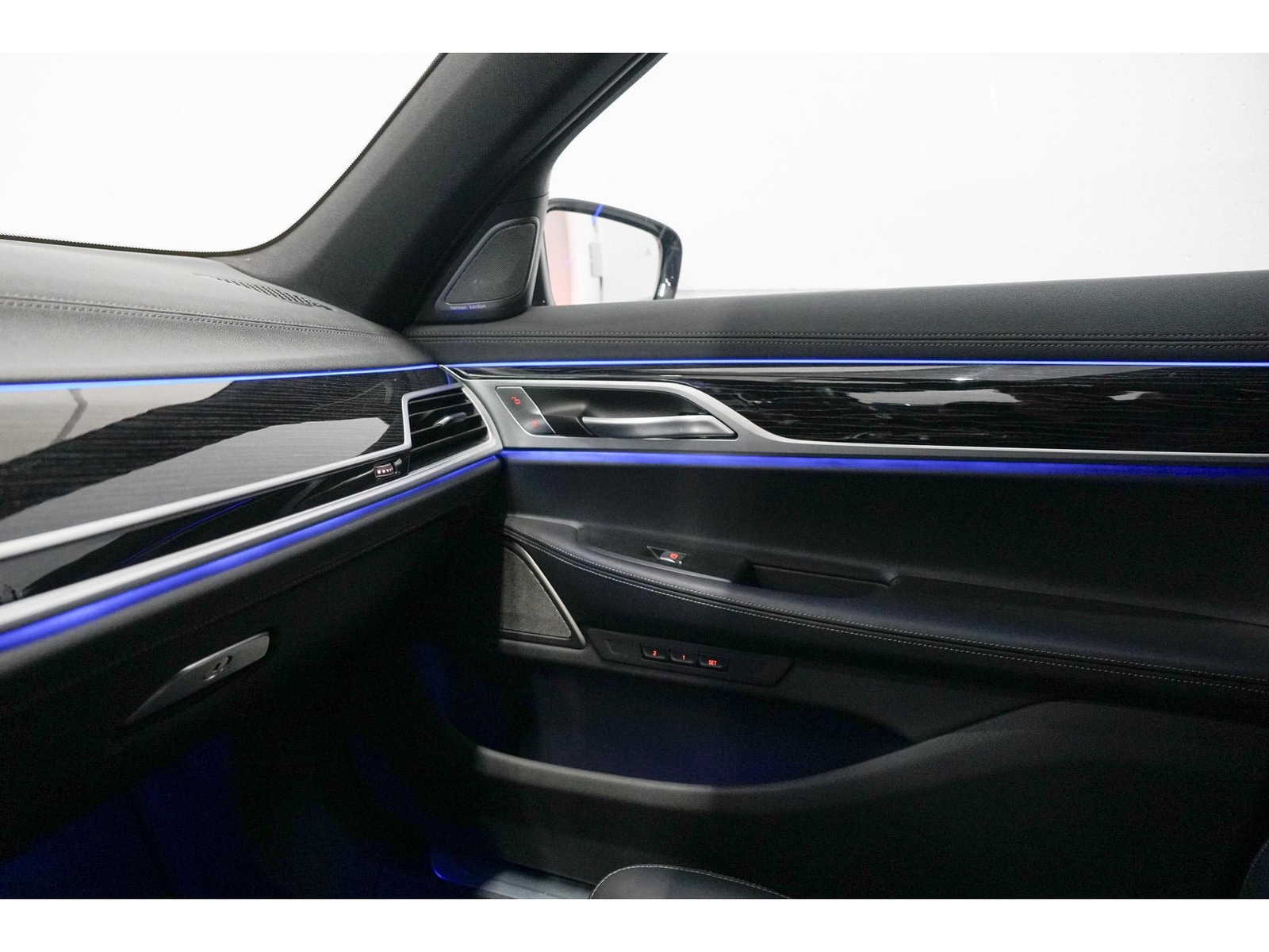 Foto van BMW 745e