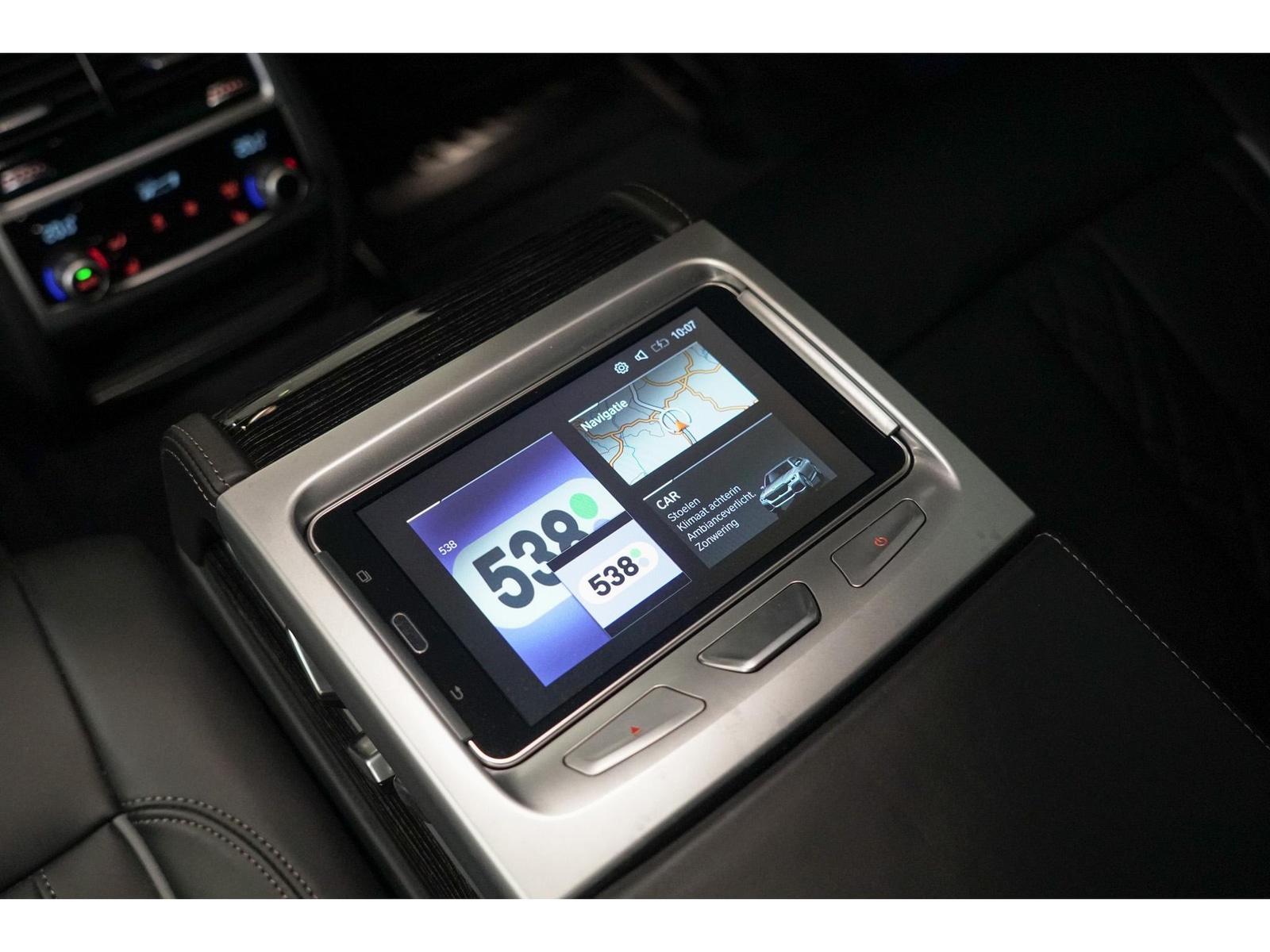Foto van BMW 745e