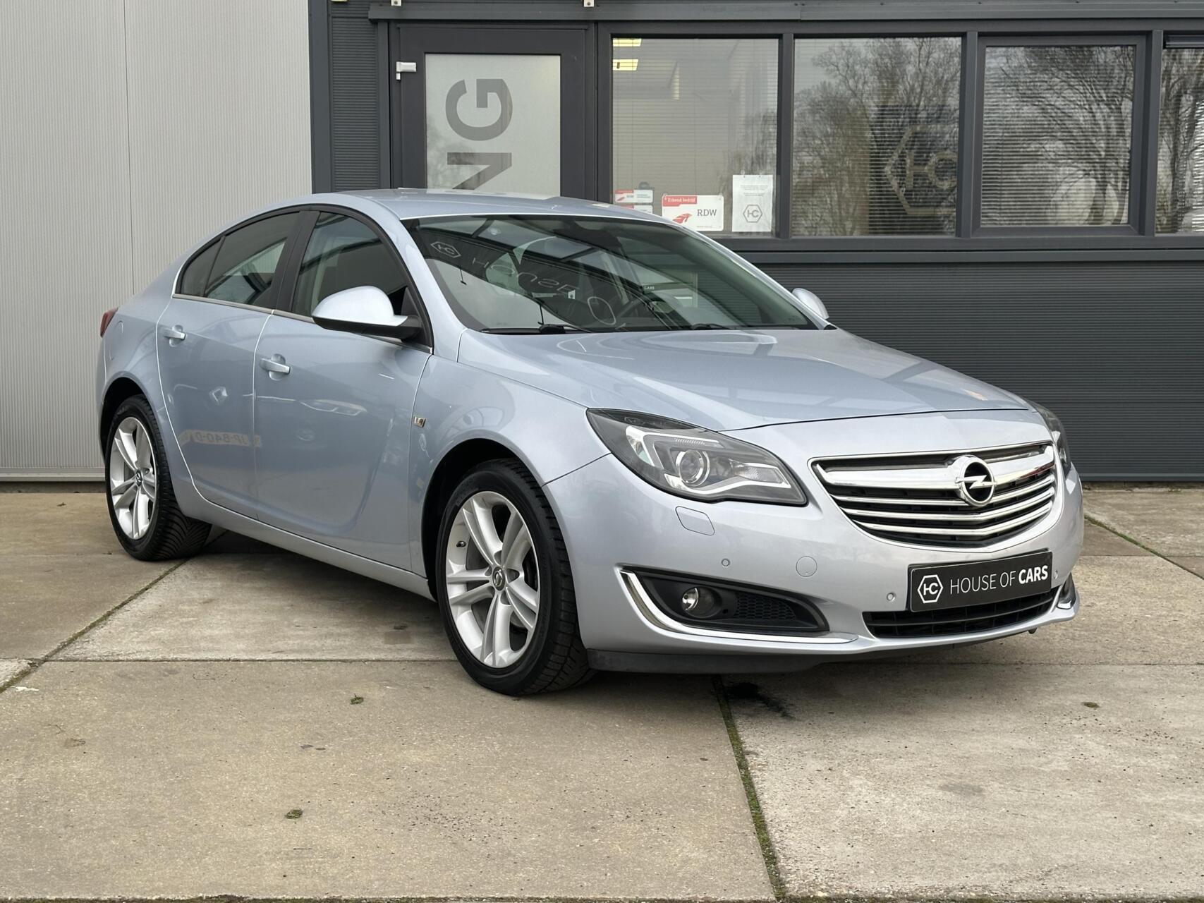 Opel Insignia 1.4 Turbo Cosmo Clima Cruise Navi LED NAP 2015 - voorkant